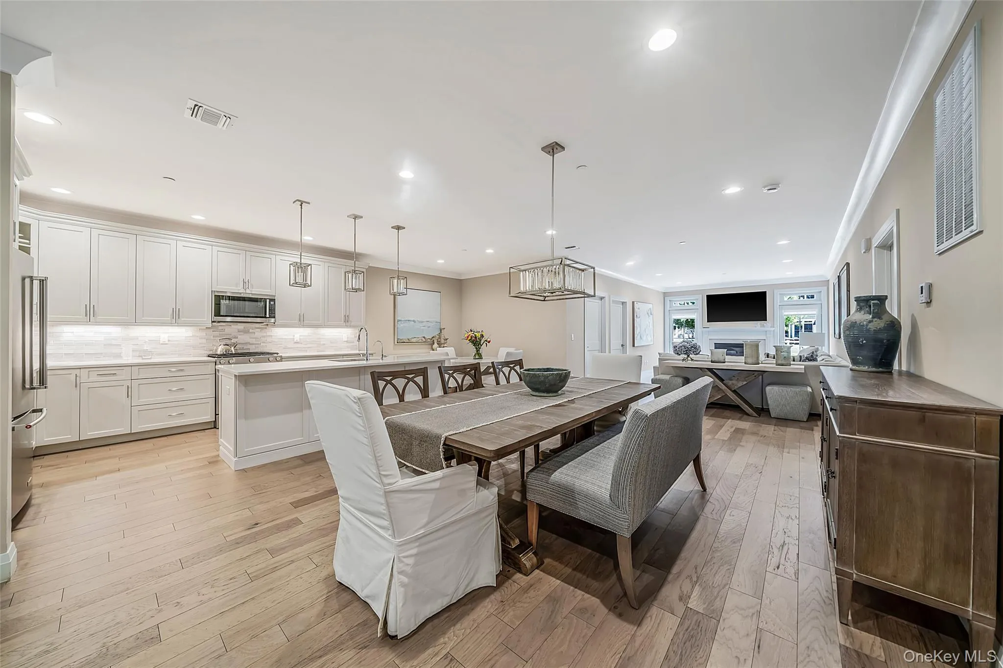 52102 Beech Tree Lane, Oyster Bay, NY, 2 Bedrooms Bedrooms, 5 Rooms Rooms,3 BathroomsBathrooms,Residential,For Rent,Beech Tree,0,1029247 52102 Beech Tree Lane, Oyster Bay, NY, 2 Bedrooms Bedrooms, 5 Rooms Rooms,3 BathroomsBathrooms,Residential,For Rent,Beech Tree,0,1029247