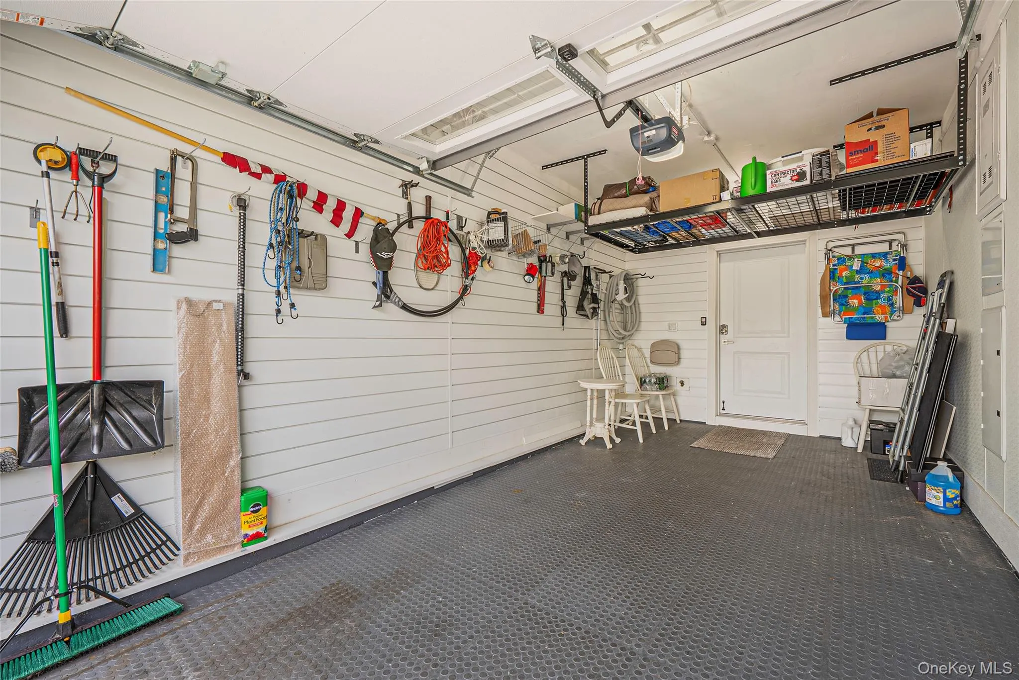 52102 Beech Tree Lane, Oyster Bay, NY, 2 Bedrooms Bedrooms, 5 Rooms Rooms,3 BathroomsBathrooms,Residential,For Rent,Beech Tree,0,1029247 52102 Beech Tree Lane, Oyster Bay, NY, 2 Bedrooms Bedrooms, 5 Rooms Rooms,3 BathroomsBathrooms,Residential,For Rent,Beech Tree,0,1029247