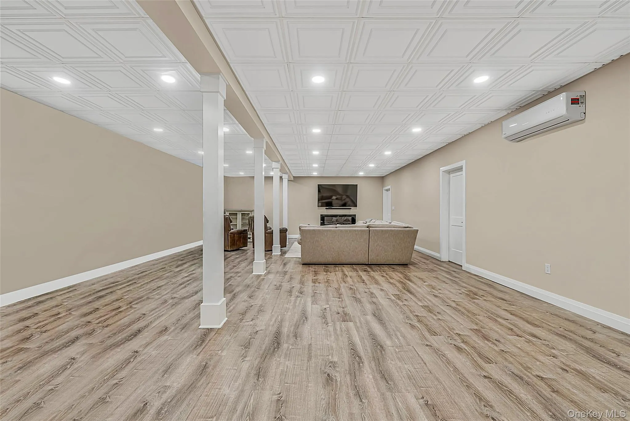 52102 Beech Tree Lane, Oyster Bay, NY, 2 Bedrooms Bedrooms, 5 Rooms Rooms,3 BathroomsBathrooms,Residential,For Rent,Beech Tree,0,1029247 52102 Beech Tree Lane, Oyster Bay, NY, 2 Bedrooms Bedrooms, 5 Rooms Rooms,3 BathroomsBathrooms,Residential,For Rent,Beech Tree,0,1029247