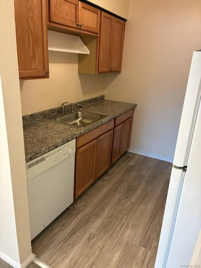 705 Cortland Drive, Newburgh (town), NY, 2 Bedrooms Bedrooms, 5 Rooms Rooms,1 BathroomBathrooms,Residential Lease,For Rent,Cortland,0,1029248 705 Cortland Drive, Newburgh (town), NY, 2 Bedrooms Bedrooms, 5 Rooms Rooms,1 BathroomBathrooms,Residential Lease,For Rent,Cortland,0,1029248