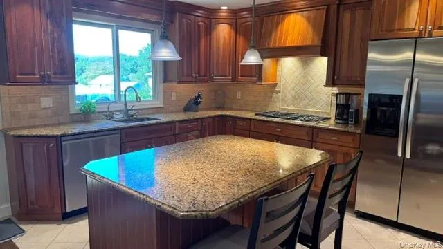 20 Avenue C, Orangetown, NY, 3 Bedrooms Bedrooms, 8 Rooms Rooms,1 BathroomBathrooms,Residential,For Rent,Avenue C,0,1029253 20 Avenue C, Orangetown, NY, 3 Bedrooms Bedrooms, 8 Rooms Rooms,1 BathroomBathrooms,Residential,For Rent,Avenue C,0,1029253