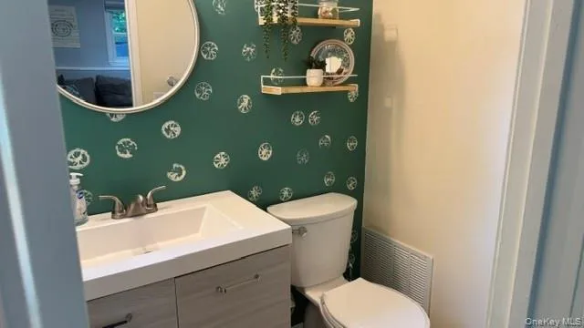 20 Avenue C, Orangetown, NY, 3 Bedrooms Bedrooms, 8 Rooms Rooms,1 BathroomBathrooms,Residential,For Rent,Avenue C,0,1029253 20 Avenue C, Orangetown, NY, 3 Bedrooms Bedrooms, 8 Rooms Rooms,1 BathroomBathrooms,Residential,For Rent,Avenue C,0,1029253