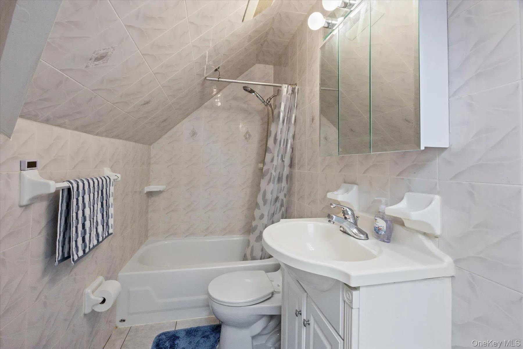 51 Shepherd Lane, Hempstead, NY, 5 Bedrooms Bedrooms, 8 Rooms Rooms,2 BathroomsBathrooms,Residential,For Rent,Shepherd,0,1029254 51 Shepherd Lane, Hempstead, NY, 5 Bedrooms Bedrooms, 8 Rooms Rooms,2 BathroomsBathrooms,Residential,For Rent,Shepherd,0,1029254