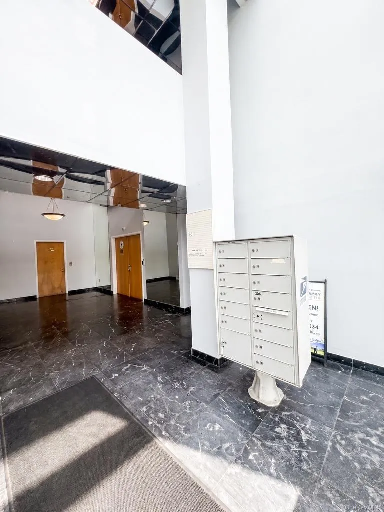 217 Merrick Road, Babylon, NY, ,Commercial Lease,For Rent,Merrick,0,1029258 217 Merrick Road, Babylon, NY, ,Commercial Lease,For Rent,Merrick,0,1029258