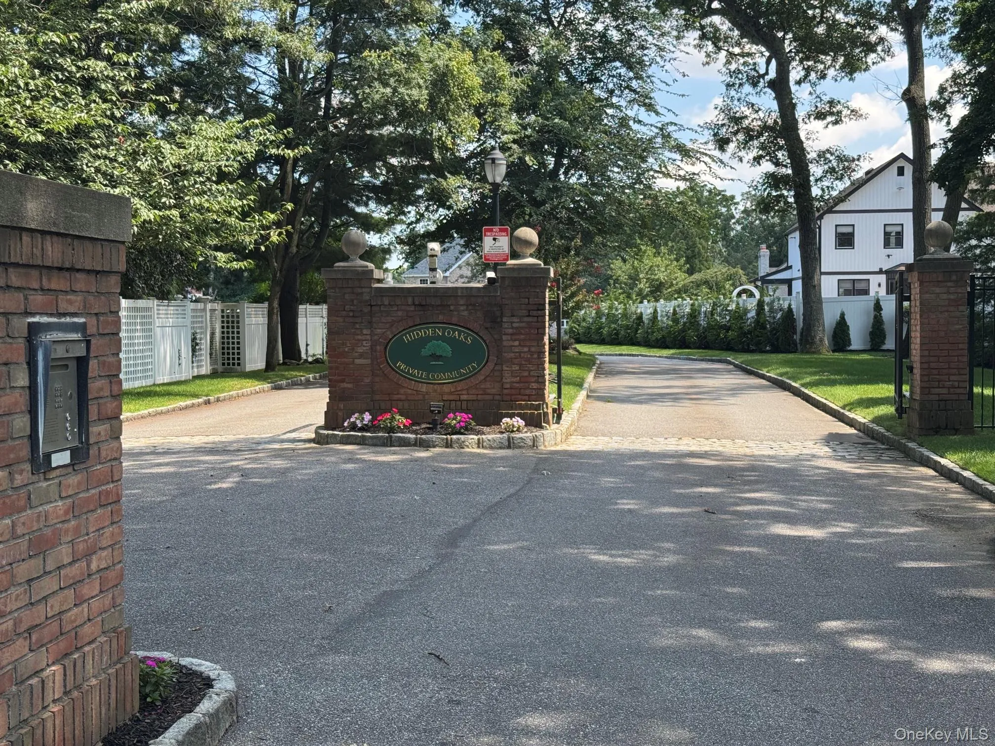 2 Hamilton Place, Brookhaven, NY, 5 Bedrooms Bedrooms, 10 Rooms Rooms,4 BathroomsBathrooms,Residential,For Rent,Hamilton,0,1029265 2 Hamilton Place, Brookhaven, NY, 5 Bedrooms Bedrooms, 10 Rooms Rooms,4 BathroomsBathrooms,Residential,For Rent,Hamilton,0,1029265