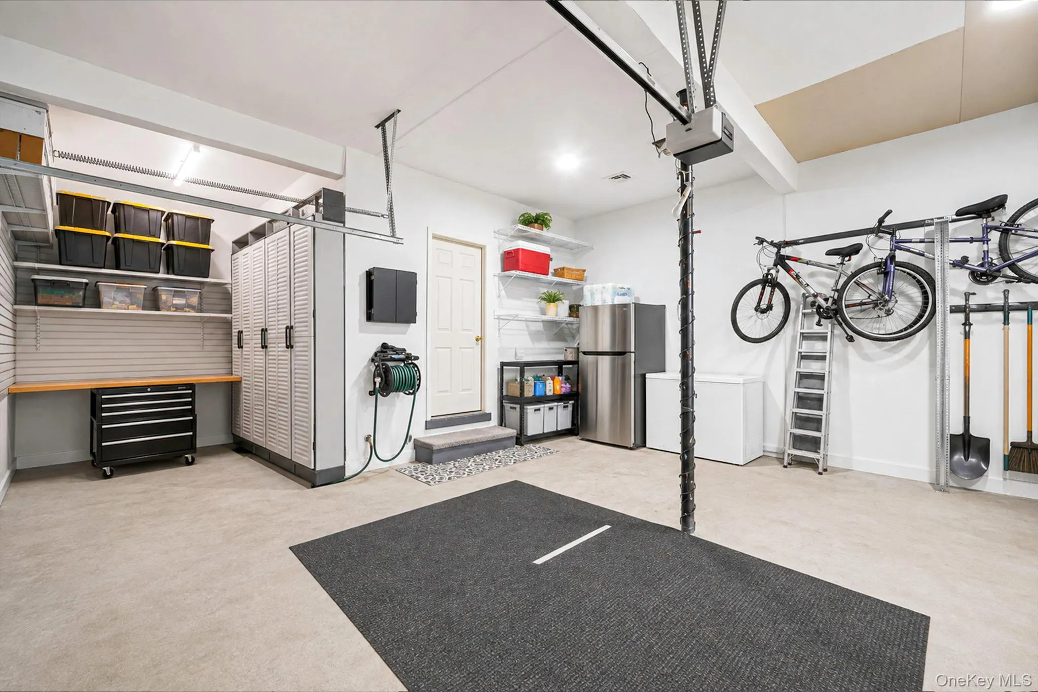 2 Hamilton Place, Brookhaven, NY, 5 Bedrooms Bedrooms, 10 Rooms Rooms,4 BathroomsBathrooms,Residential,For Rent,Hamilton,0,1029265 2 Hamilton Place, Brookhaven, NY, 5 Bedrooms Bedrooms, 10 Rooms Rooms,4 BathroomsBathrooms,Residential,For Rent,Hamilton,0,1029265
