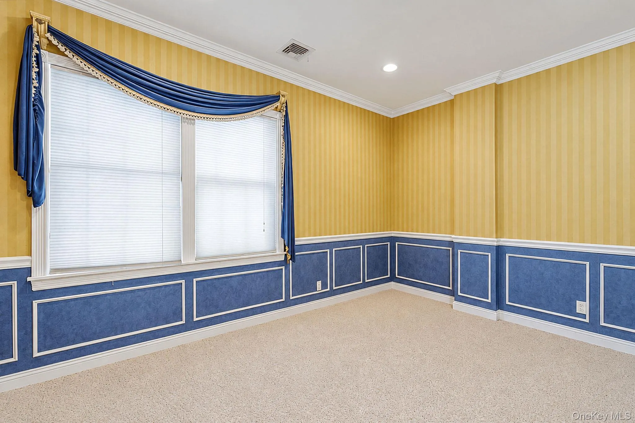 2 Hamilton Place, Brookhaven, NY, 5 Bedrooms Bedrooms, 10 Rooms Rooms,4 BathroomsBathrooms,Residential,For Rent,Hamilton,0,1029265 2 Hamilton Place, Brookhaven, NY, 5 Bedrooms Bedrooms, 10 Rooms Rooms,4 BathroomsBathrooms,Residential,For Rent,Hamilton,0,1029265