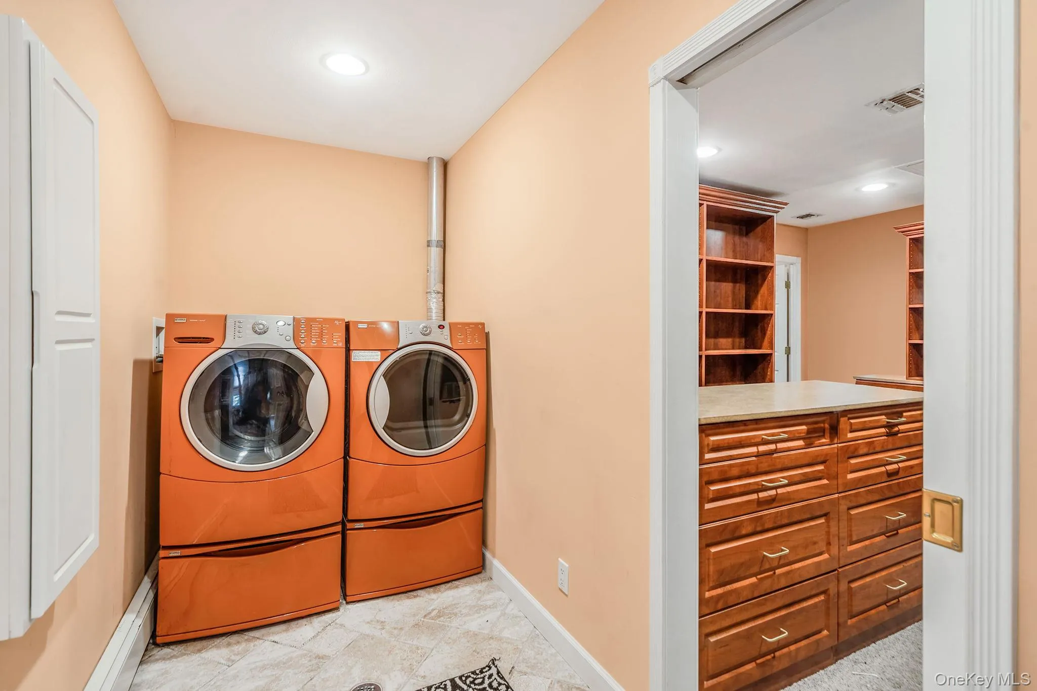 2 Hamilton Place, Brookhaven, NY, 5 Bedrooms Bedrooms, 10 Rooms Rooms,4 BathroomsBathrooms,Residential,For Rent,Hamilton,0,1029265 2 Hamilton Place, Brookhaven, NY, 5 Bedrooms Bedrooms, 10 Rooms Rooms,4 BathroomsBathrooms,Residential,For Rent,Hamilton,0,1029265
