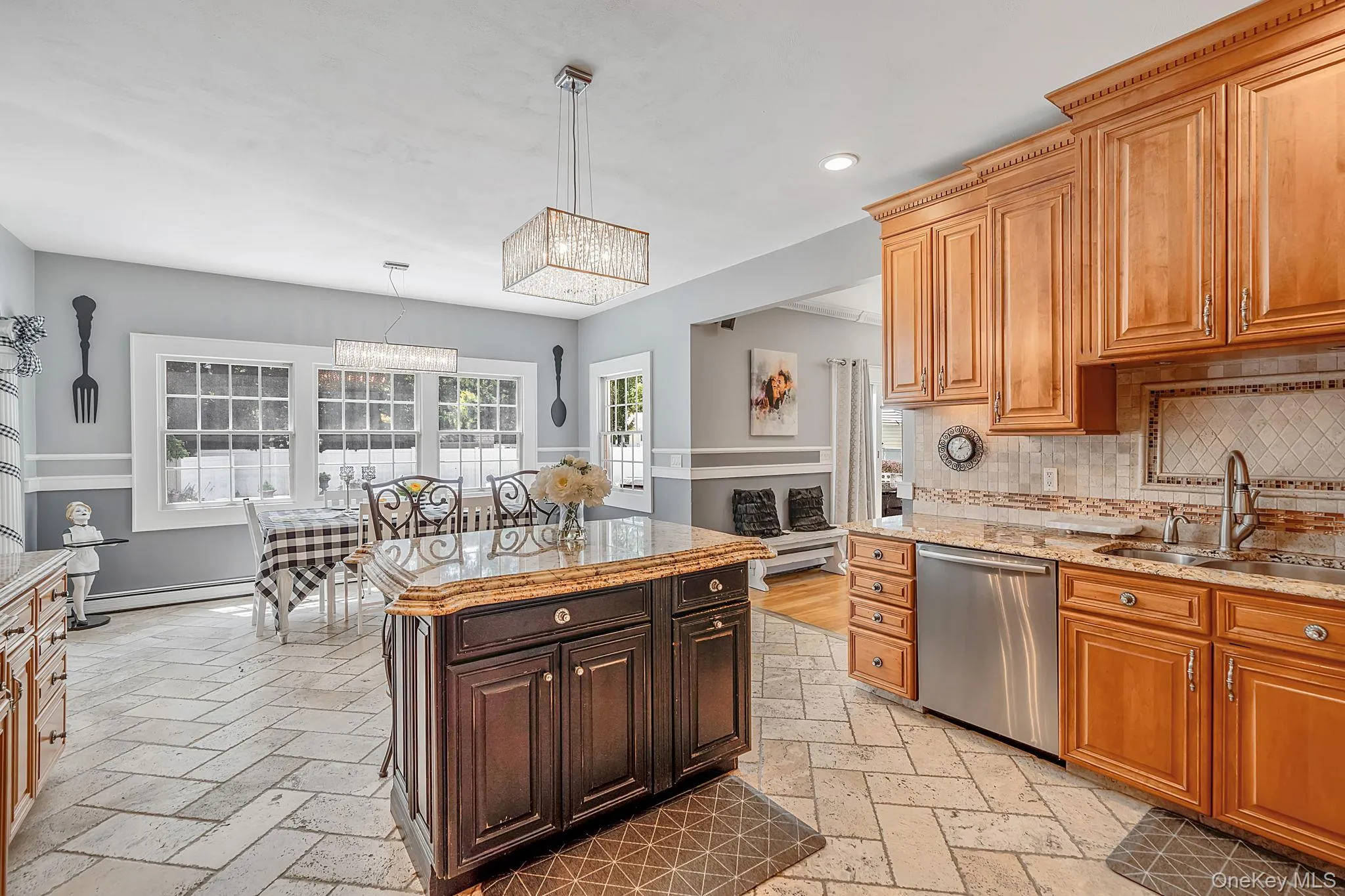2 Hamilton Place, Brookhaven, NY, 5 Bedrooms Bedrooms, 10 Rooms Rooms,4 BathroomsBathrooms,Residential,For Rent,Hamilton,0,1029265 2 Hamilton Place, Brookhaven, NY, 5 Bedrooms Bedrooms, 10 Rooms Rooms,4 BathroomsBathrooms,Residential,For Rent,Hamilton,0,1029265