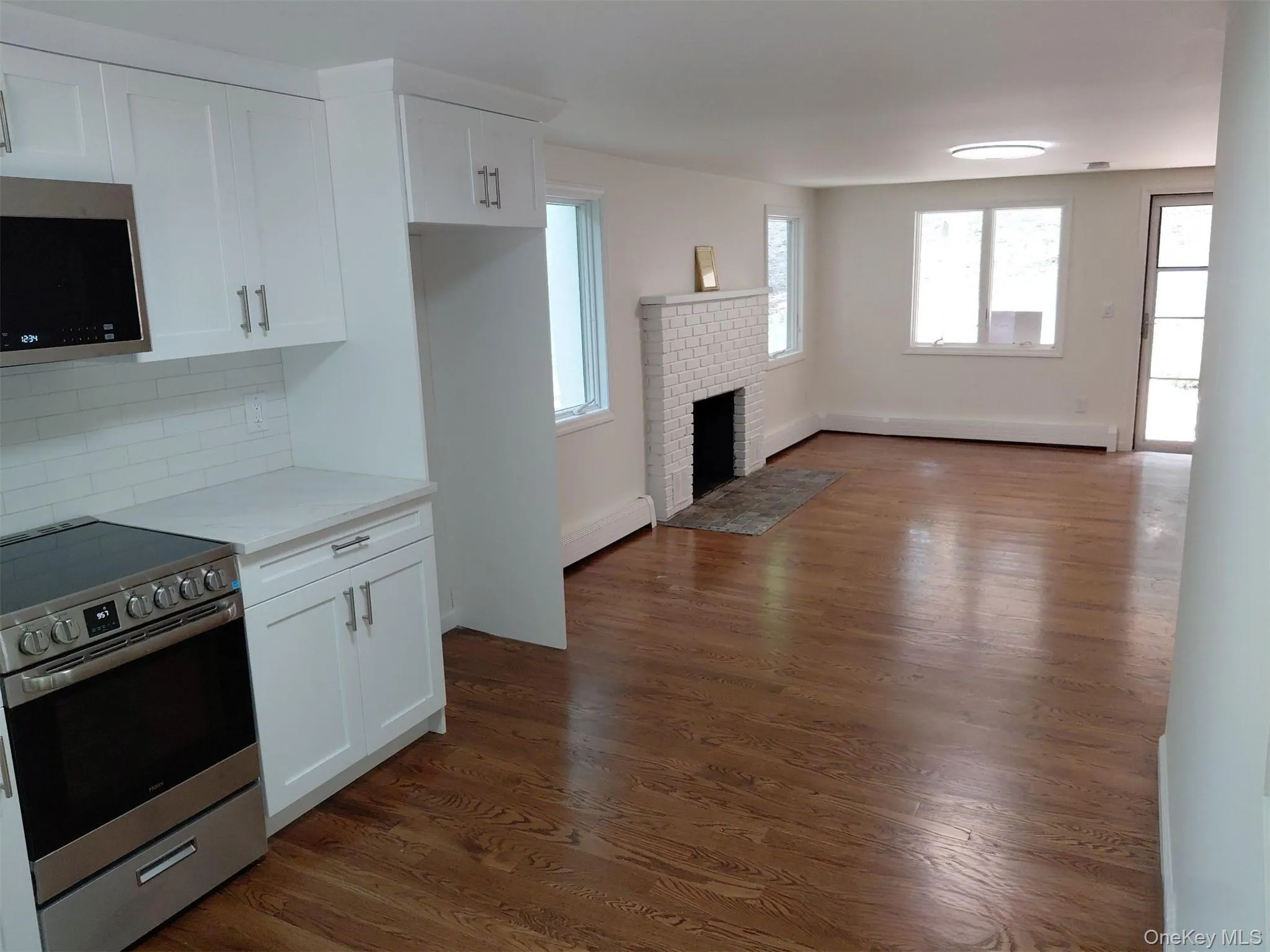 106 Mill Street, Cornwall, NY, 2 Bedrooms Bedrooms, 5 Rooms Rooms,2 BathroomsBathrooms,Residential,For Rent,Mill,0,1029269 106 Mill Street, Cornwall, NY, 2 Bedrooms Bedrooms, 5 Rooms Rooms,2 BathroomsBathrooms,Residential,For Rent,Mill,0,1029269