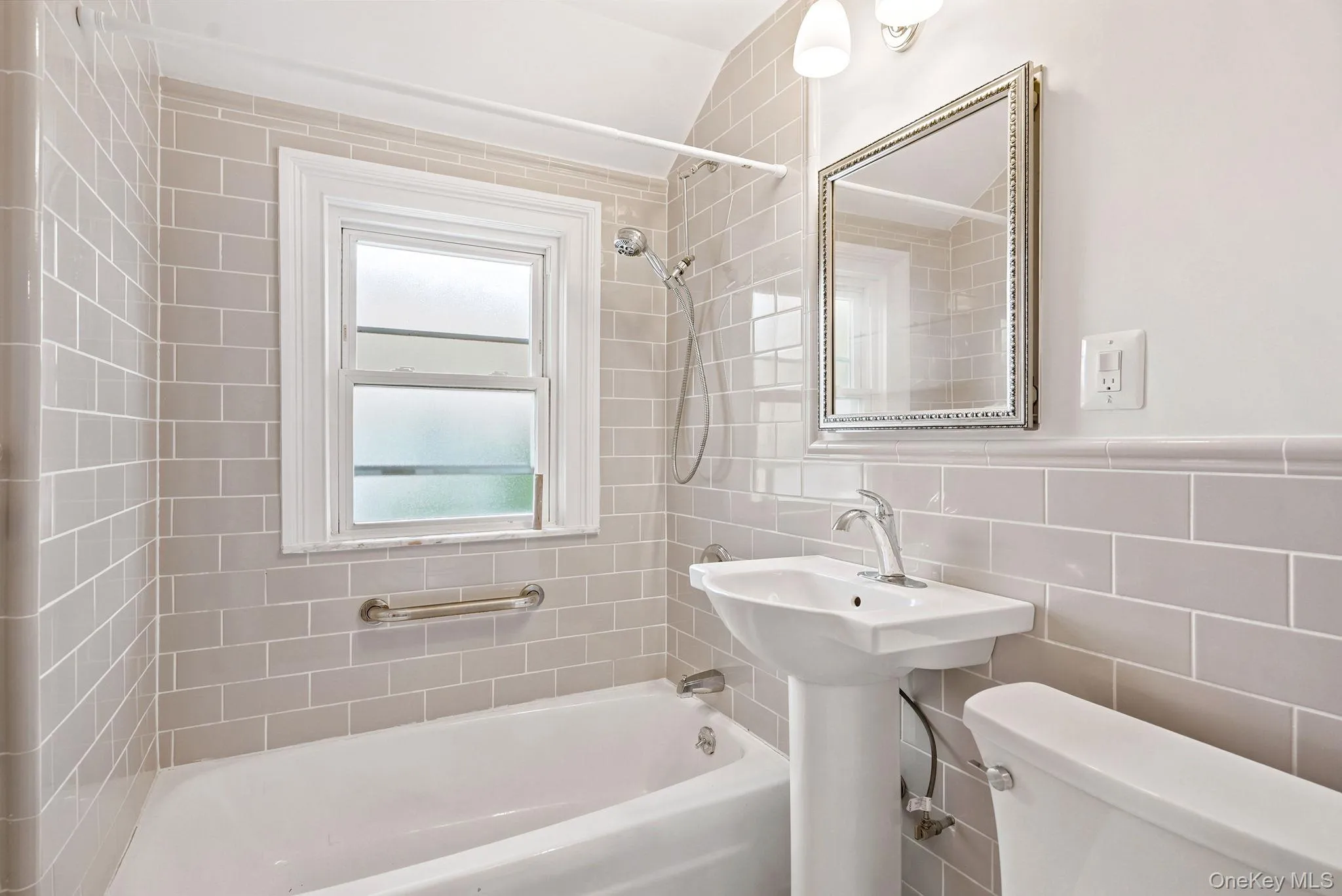 40 Hamilton Road, Scarsdale, NY, 3 Bedrooms Bedrooms, 7 Rooms Rooms,2 BathroomsBathrooms,Residential Lease,For Rent,Hamilton,0,1029278 40 Hamilton Road, Scarsdale, NY, 3 Bedrooms Bedrooms, 7 Rooms Rooms,2 BathroomsBathrooms,Residential Lease,For Rent,Hamilton,0,1029278