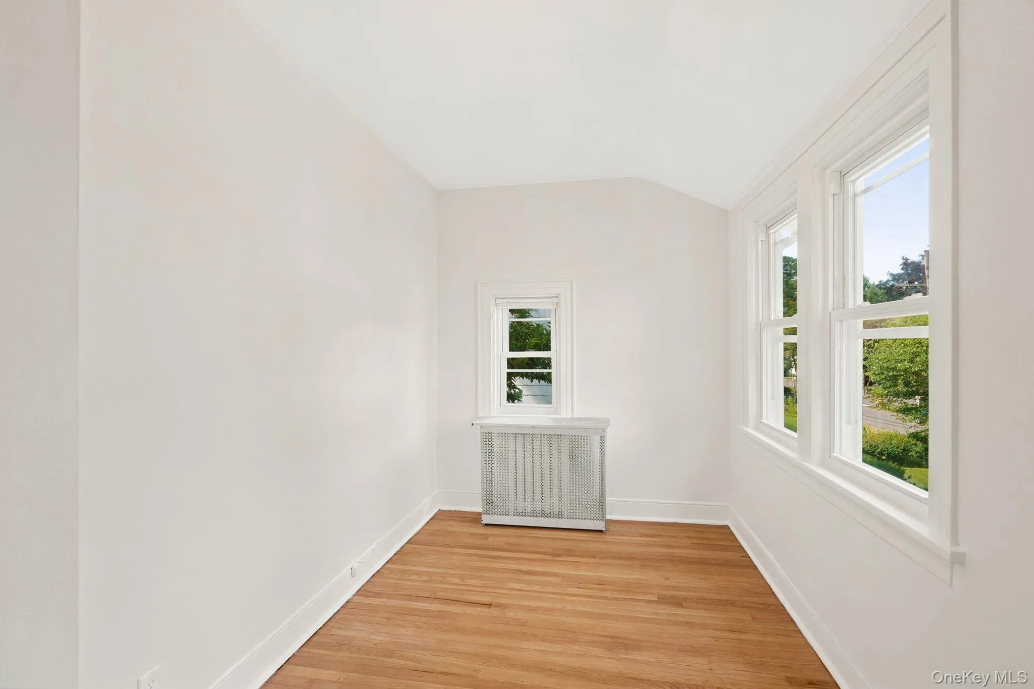 40 Hamilton Road, Scarsdale, NY, 3 Bedrooms Bedrooms, 7 Rooms Rooms,2 BathroomsBathrooms,Residential Lease,For Rent,Hamilton,0,1029278 40 Hamilton Road, Scarsdale, NY, 3 Bedrooms Bedrooms, 7 Rooms Rooms,2 BathroomsBathrooms,Residential Lease,For Rent,Hamilton,0,1029278