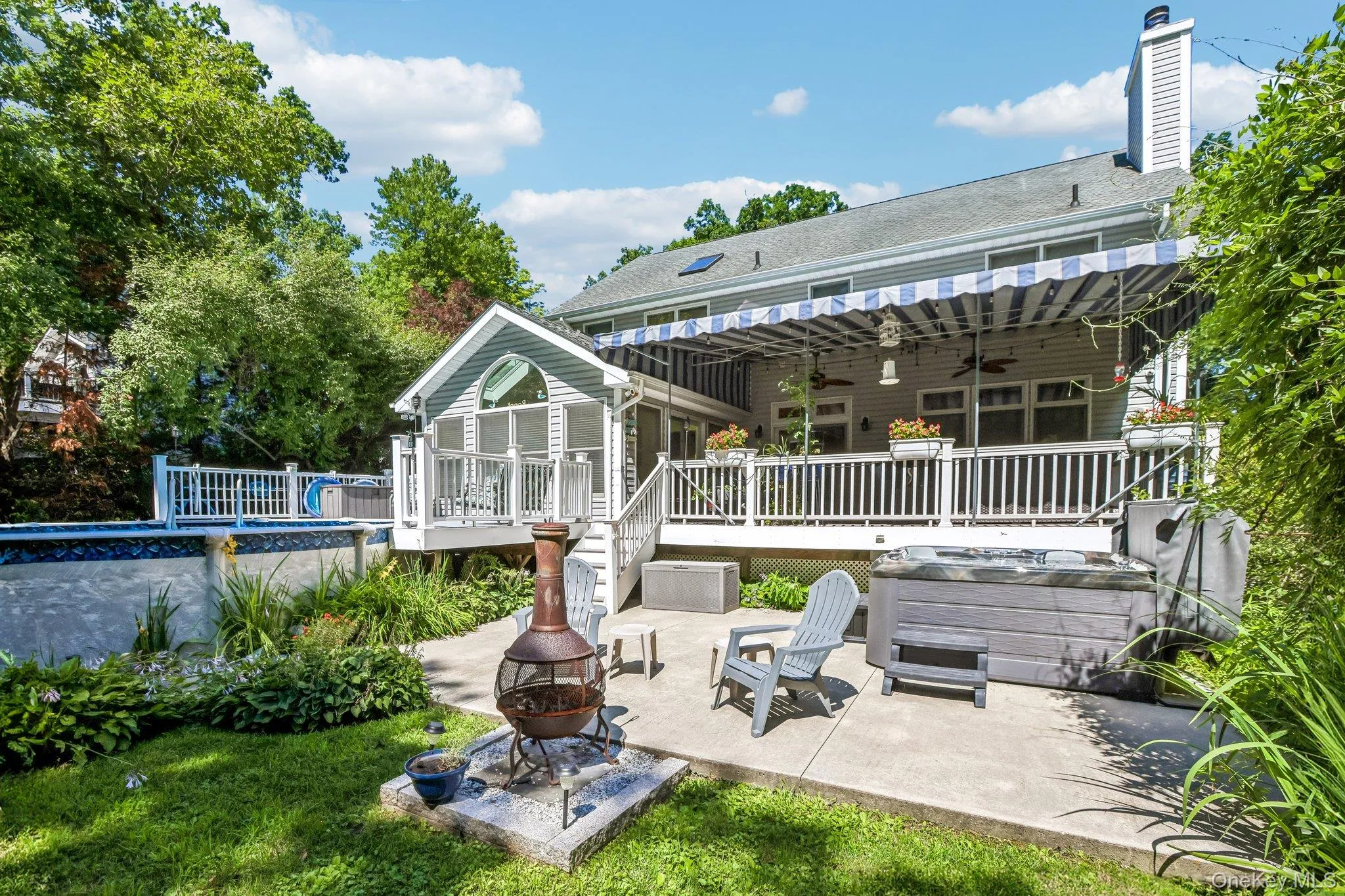 Covered back deck Covered back deck