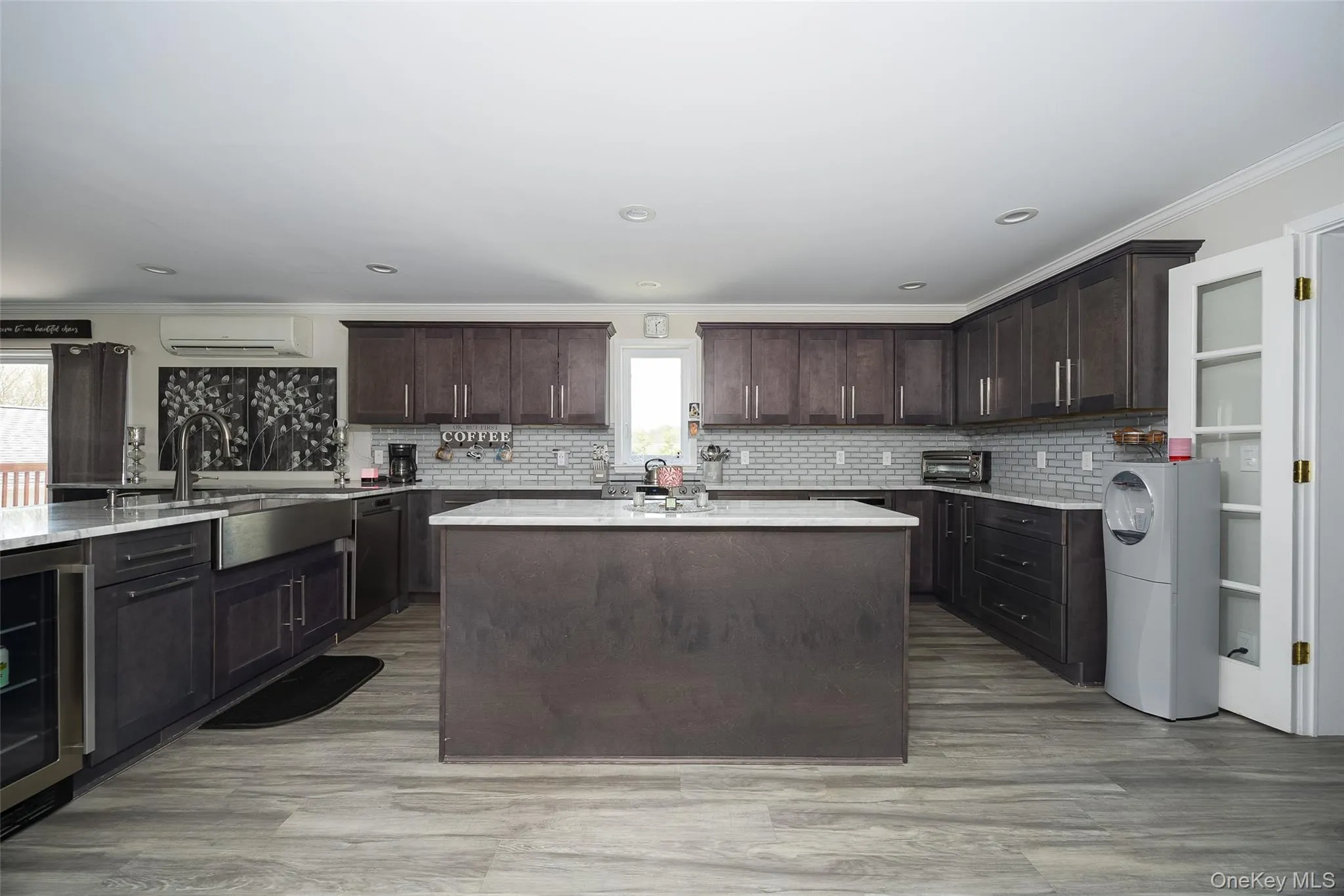 41 Martin Drive, La Grange, NY, 3 Bedrooms Bedrooms, 9 Rooms Rooms,4 BathroomsBathrooms,Residential,For Rent,Martin,0,1029284 41 Martin Drive, La Grange, NY, 3 Bedrooms Bedrooms, 9 Rooms Rooms,4 BathroomsBathrooms,Residential,For Rent,Martin,0,1029284
