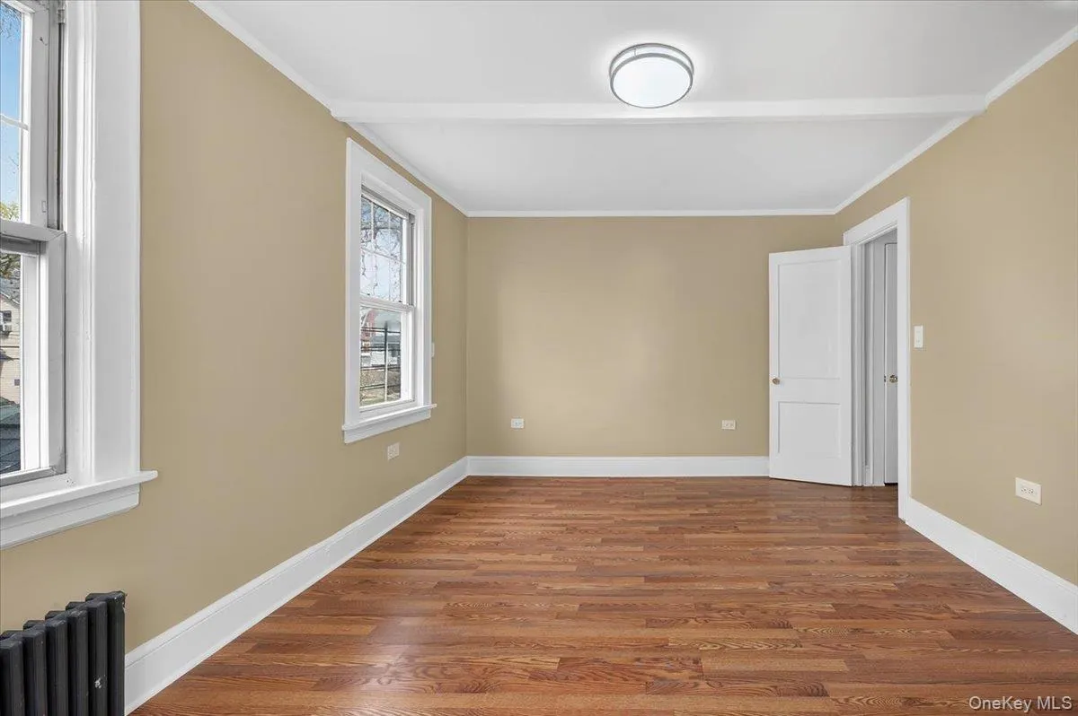 3704 Harper Avenue, New York, NY, 3 Bedrooms Bedrooms, 6 Rooms Rooms,3 BathroomsBathrooms,Residential,For Rent,Harper,0,1029285 3704 Harper Avenue, New York, NY, 3 Bedrooms Bedrooms, 6 Rooms Rooms,3 BathroomsBathrooms,Residential,For Rent,Harper,0,1029285