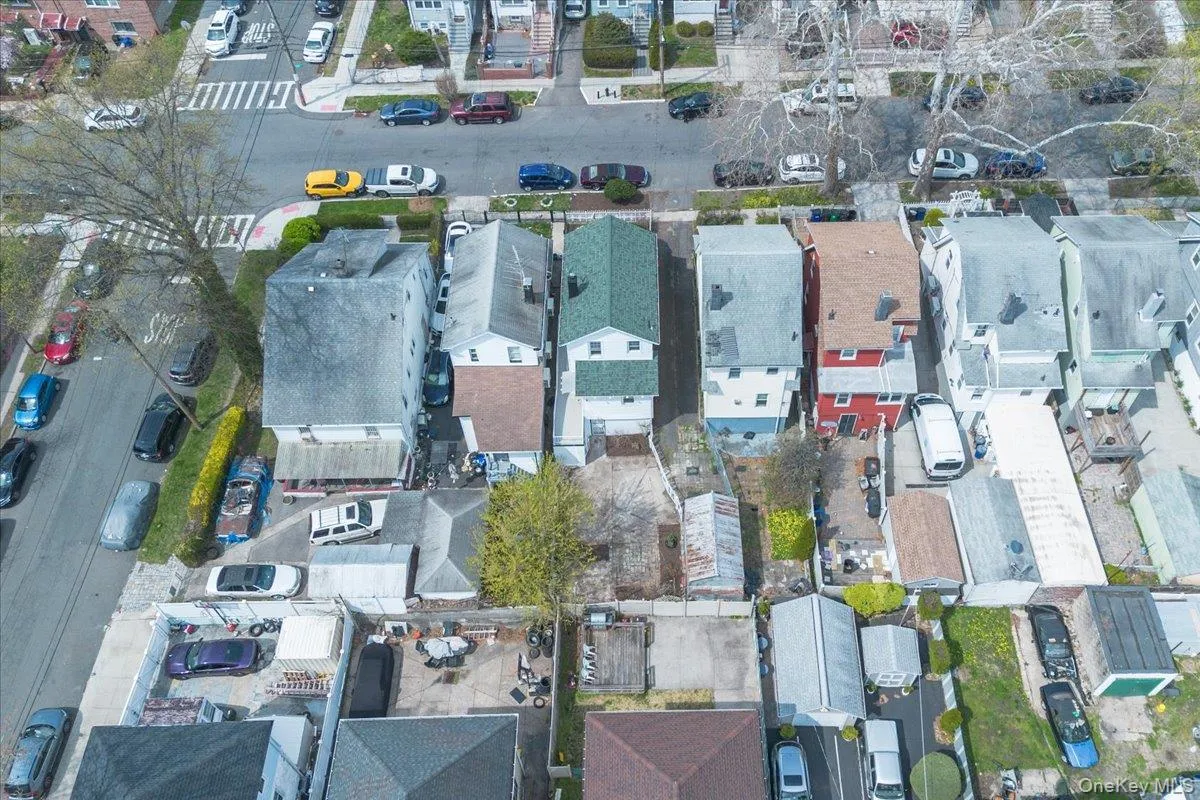 3704 Harper Avenue, New York, NY, 3 Bedrooms Bedrooms, 6 Rooms Rooms,3 BathroomsBathrooms,Residential,For Rent,Harper,0,1029285 3704 Harper Avenue, New York, NY, 3 Bedrooms Bedrooms, 6 Rooms Rooms,3 BathroomsBathrooms,Residential,For Rent,Harper,0,1029285