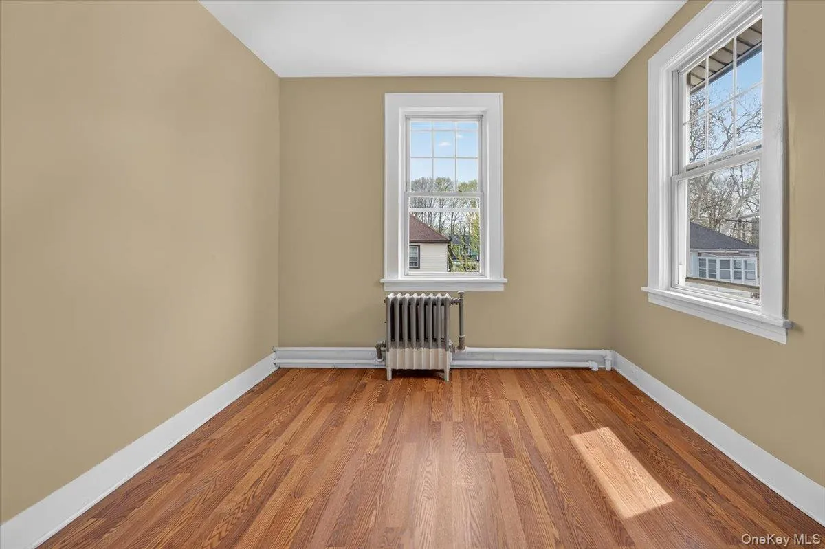 3704 Harper Avenue, New York, NY, 3 Bedrooms Bedrooms, 6 Rooms Rooms,3 BathroomsBathrooms,Residential,For Rent,Harper,0,1029285 3704 Harper Avenue, New York, NY, 3 Bedrooms Bedrooms, 6 Rooms Rooms,3 BathroomsBathrooms,Residential,For Rent,Harper,0,1029285