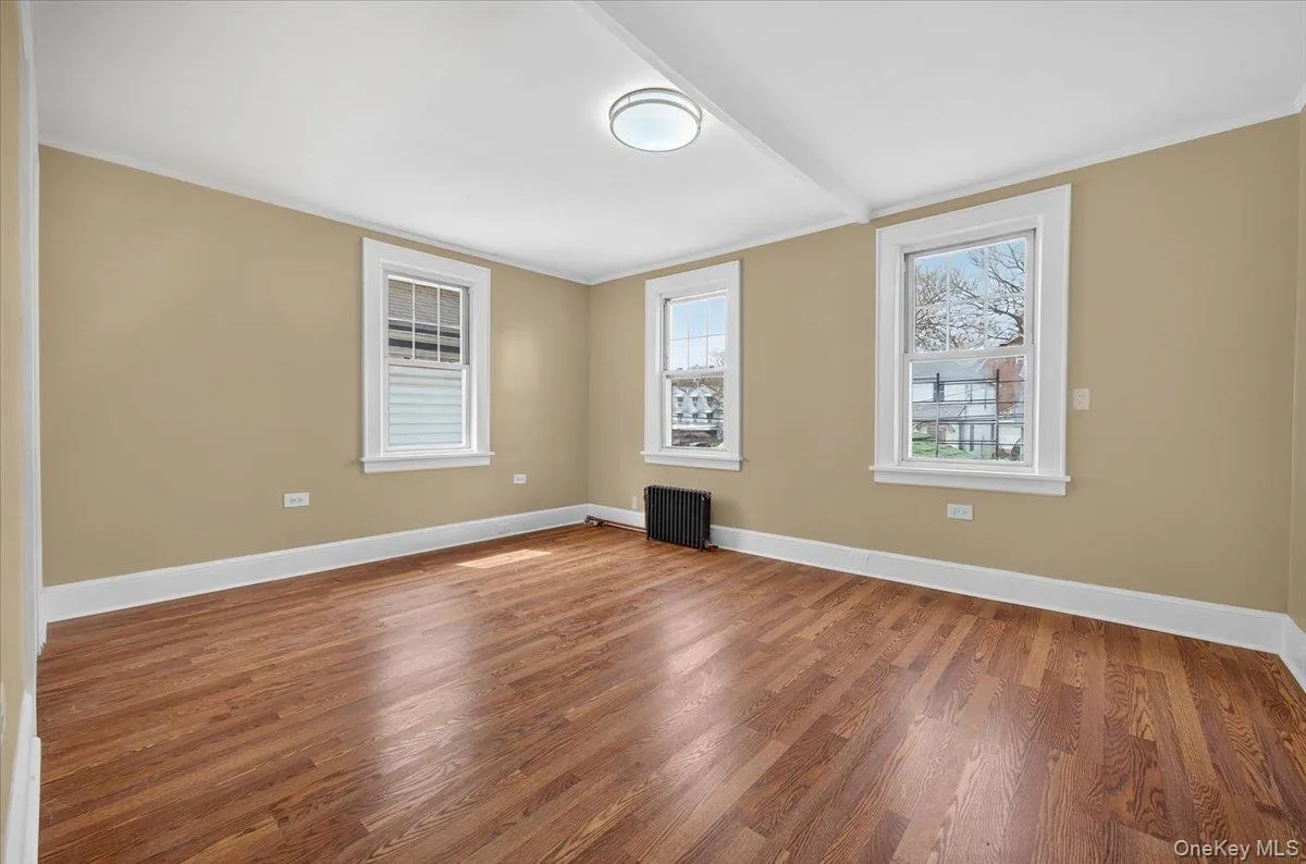 3704 Harper Avenue, New York, NY, 3 Bedrooms Bedrooms, 6 Rooms Rooms,3 BathroomsBathrooms,Residential,For Rent,Harper,0,1029285 3704 Harper Avenue, New York, NY, 3 Bedrooms Bedrooms, 6 Rooms Rooms,3 BathroomsBathrooms,Residential,For Rent,Harper,0,1029285