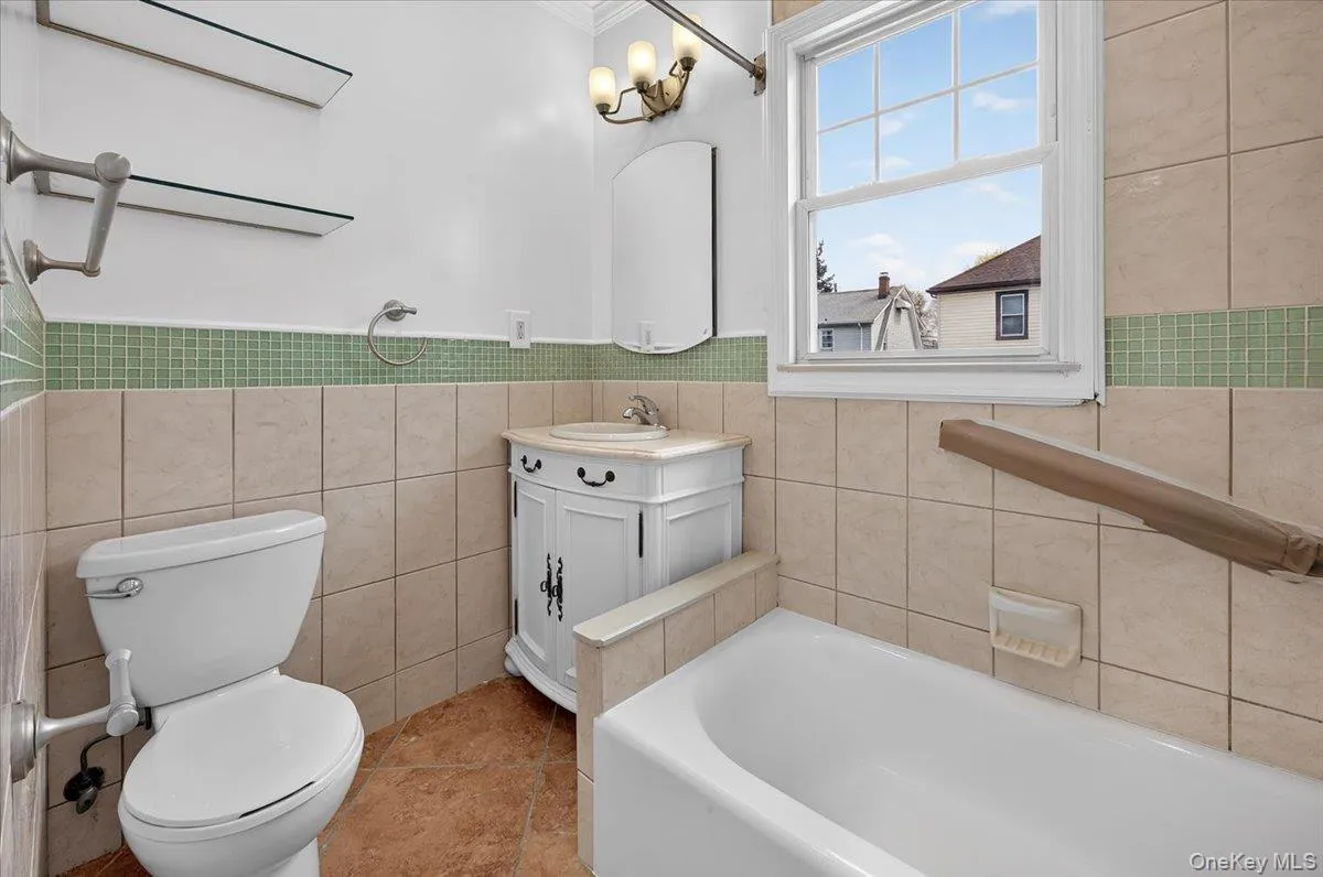 3704 Harper Avenue, New York, NY, 3 Bedrooms Bedrooms, 6 Rooms Rooms,3 BathroomsBathrooms,Residential,For Rent,Harper,0,1029285 3704 Harper Avenue, New York, NY, 3 Bedrooms Bedrooms, 6 Rooms Rooms,3 BathroomsBathrooms,Residential,For Rent,Harper,0,1029285