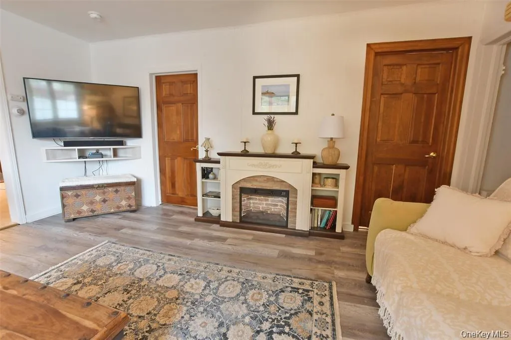 144 Division Avenue, Islip, NY, 4 Bedrooms Bedrooms, 9 Rooms Rooms,2 BathroomsBathrooms,Residential,For Rent,Division,0,1029289 144 Division Avenue, Islip, NY, 4 Bedrooms Bedrooms, 9 Rooms Rooms,2 BathroomsBathrooms,Residential,For Rent,Division,0,1029289