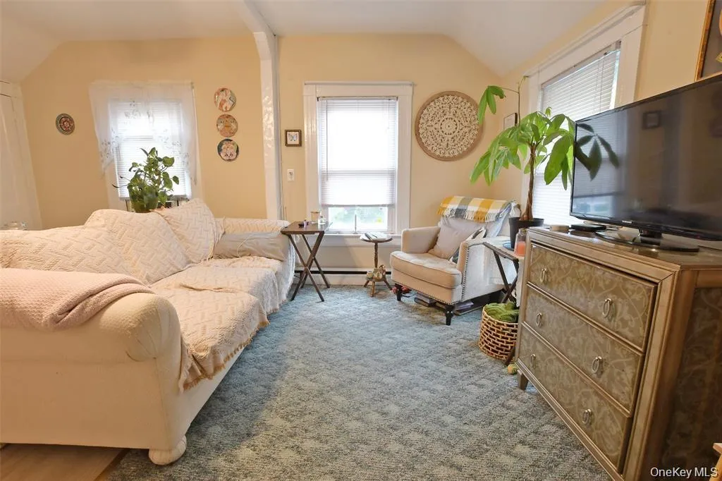 144 Division Avenue, Islip, NY, 4 Bedrooms Bedrooms, 9 Rooms Rooms,2 BathroomsBathrooms,Residential,For Rent,Division,0,1029289 144 Division Avenue, Islip, NY, 4 Bedrooms Bedrooms, 9 Rooms Rooms,2 BathroomsBathrooms,Residential,For Rent,Division,0,1029289