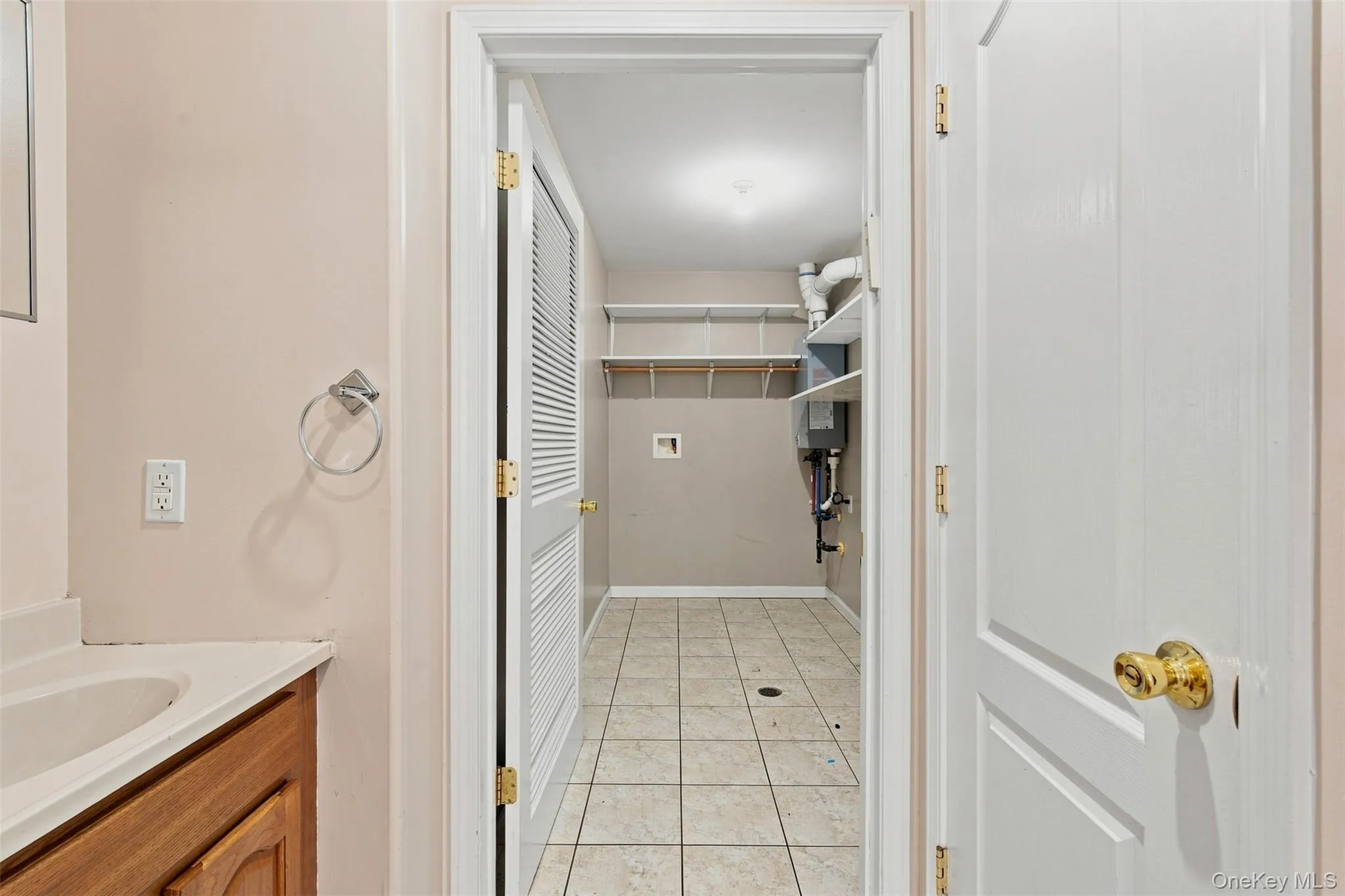 7 Elm Street, Ramapo, NY, 4 Bedrooms Bedrooms, 8 Rooms Rooms,2 BathroomsBathrooms,Residential,For Rent,Elm,0,1029292 7 Elm Street, Ramapo, NY, 4 Bedrooms Bedrooms, 8 Rooms Rooms,2 BathroomsBathrooms,Residential,For Rent,Elm,0,1029292