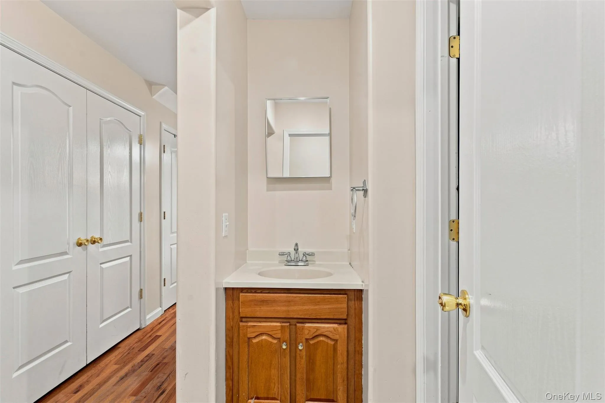 7 Elm Street, Ramapo, NY, 4 Bedrooms Bedrooms, 8 Rooms Rooms,2 BathroomsBathrooms,Residential,For Rent,Elm,0,1029292 7 Elm Street, Ramapo, NY, 4 Bedrooms Bedrooms, 8 Rooms Rooms,2 BathroomsBathrooms,Residential,For Rent,Elm,0,1029292
