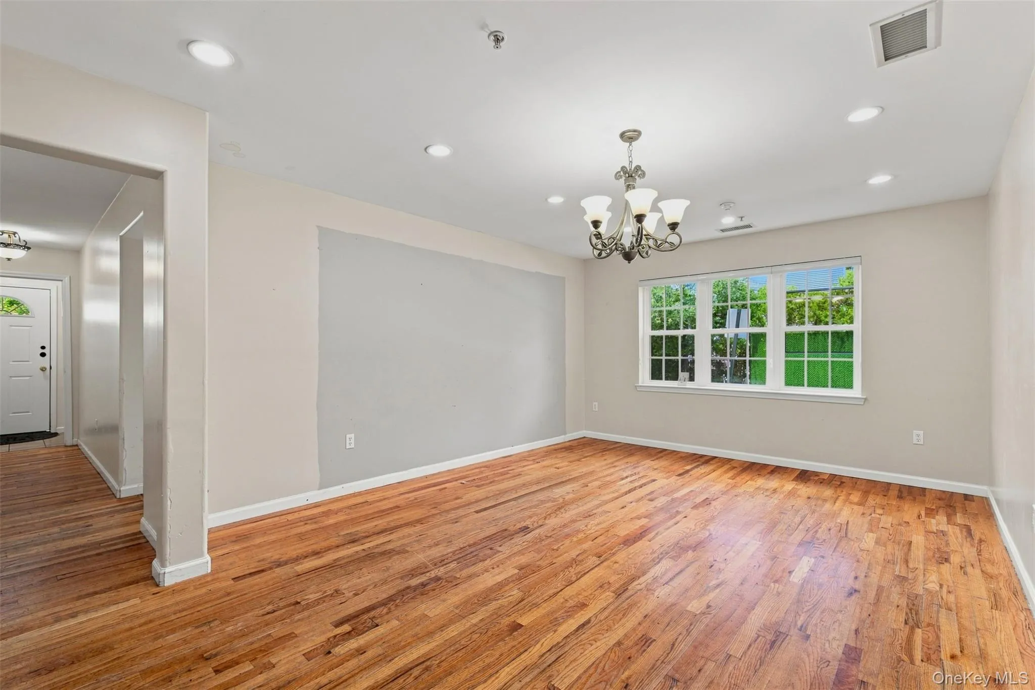 7 Elm Street, Ramapo, NY, 4 Bedrooms Bedrooms, 8 Rooms Rooms,2 BathroomsBathrooms,Residential,For Rent,Elm,0,1029292 7 Elm Street, Ramapo, NY, 4 Bedrooms Bedrooms, 8 Rooms Rooms,2 BathroomsBathrooms,Residential,For Rent,Elm,0,1029292