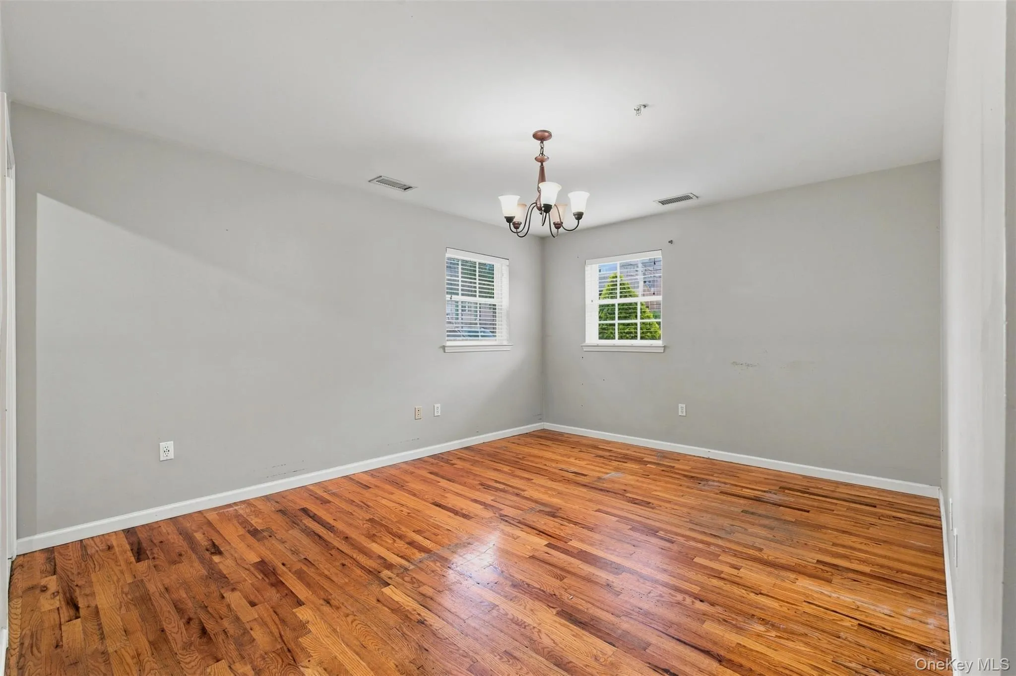 7 Elm Street, Ramapo, NY, 4 Bedrooms Bedrooms, 8 Rooms Rooms,2 BathroomsBathrooms,Residential,For Rent,Elm,0,1029292 7 Elm Street, Ramapo, NY, 4 Bedrooms Bedrooms, 8 Rooms Rooms,2 BathroomsBathrooms,Residential,For Rent,Elm,0,1029292