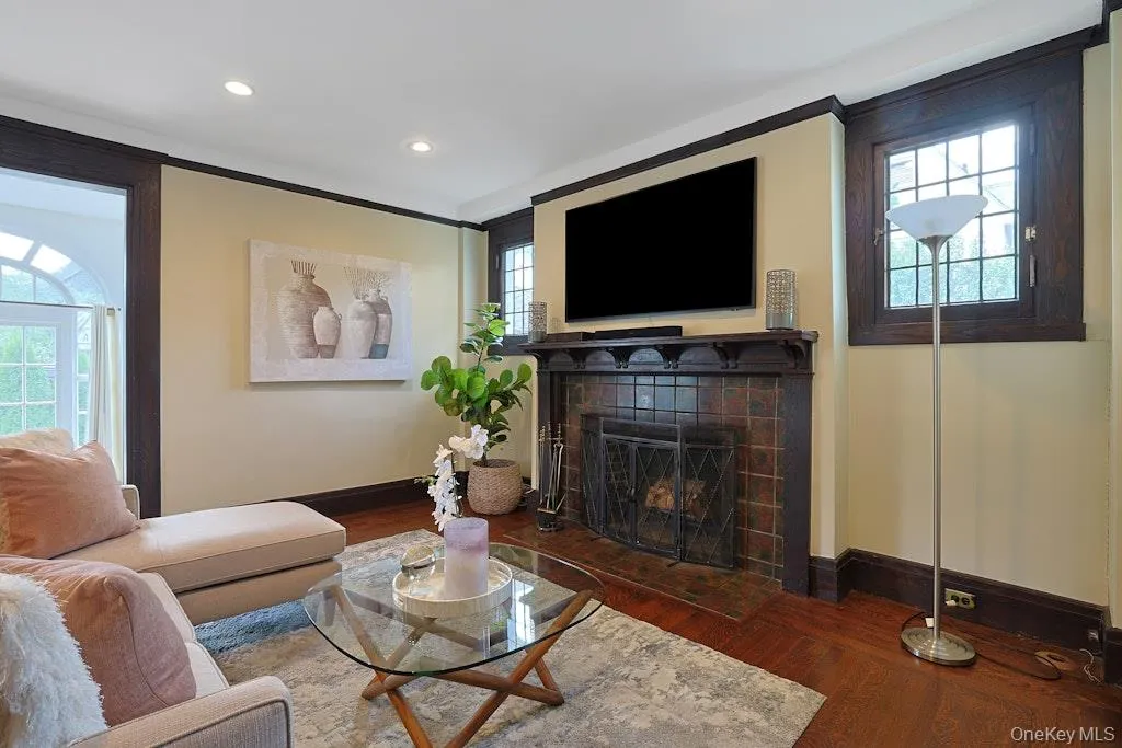 A Warm Living Room A Warm Living Room