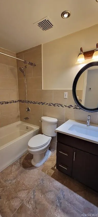 82-76 Country Pointe Circle, New York, NY, 1 Bedroom Bedrooms, 3 Rooms Rooms,1 BathroomBathrooms,Residential Lease,For Rent,Country Pointe,0,1029296 82-76 Country Pointe Circle, New York, NY, 1 Bedroom Bedrooms, 3 Rooms Rooms,1 BathroomBathrooms,Residential Lease,For Rent,Country Pointe,0,1029296
