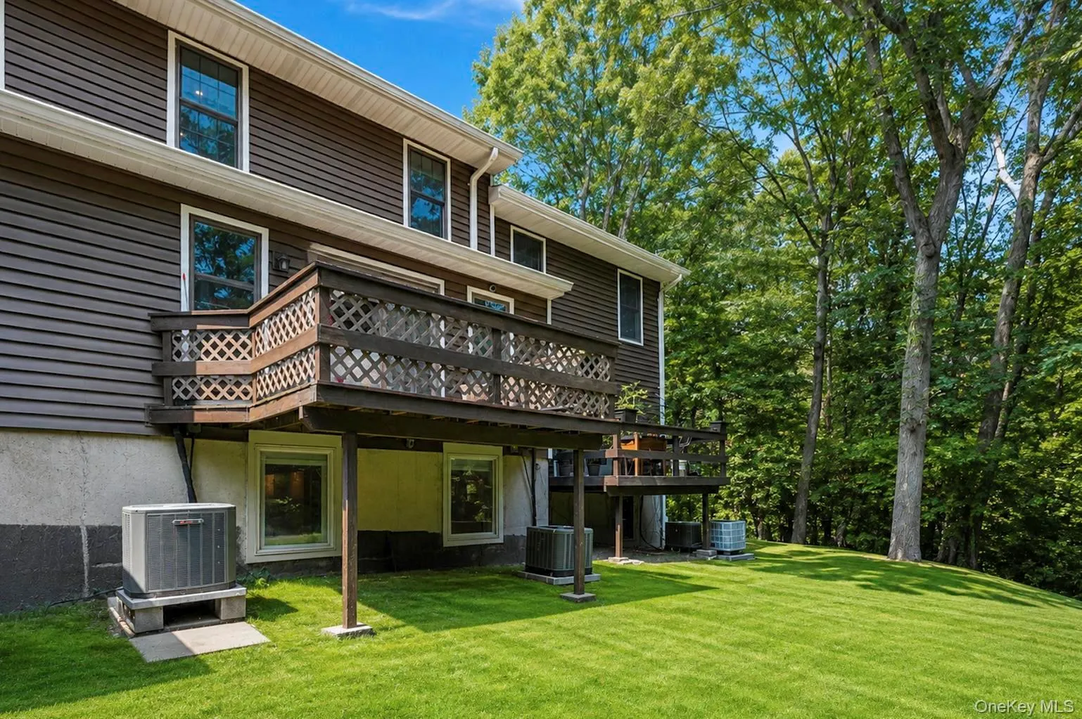 2 Pine Street, Huntington, NY, 2 Bedrooms Bedrooms, 6 Rooms Rooms,2 BathroomsBathrooms,Residential,For Rent,Pine,0,1029301 2 Pine Street, Huntington, NY, 2 Bedrooms Bedrooms, 6 Rooms Rooms,2 BathroomsBathrooms,Residential,For Rent,Pine,0,1029301