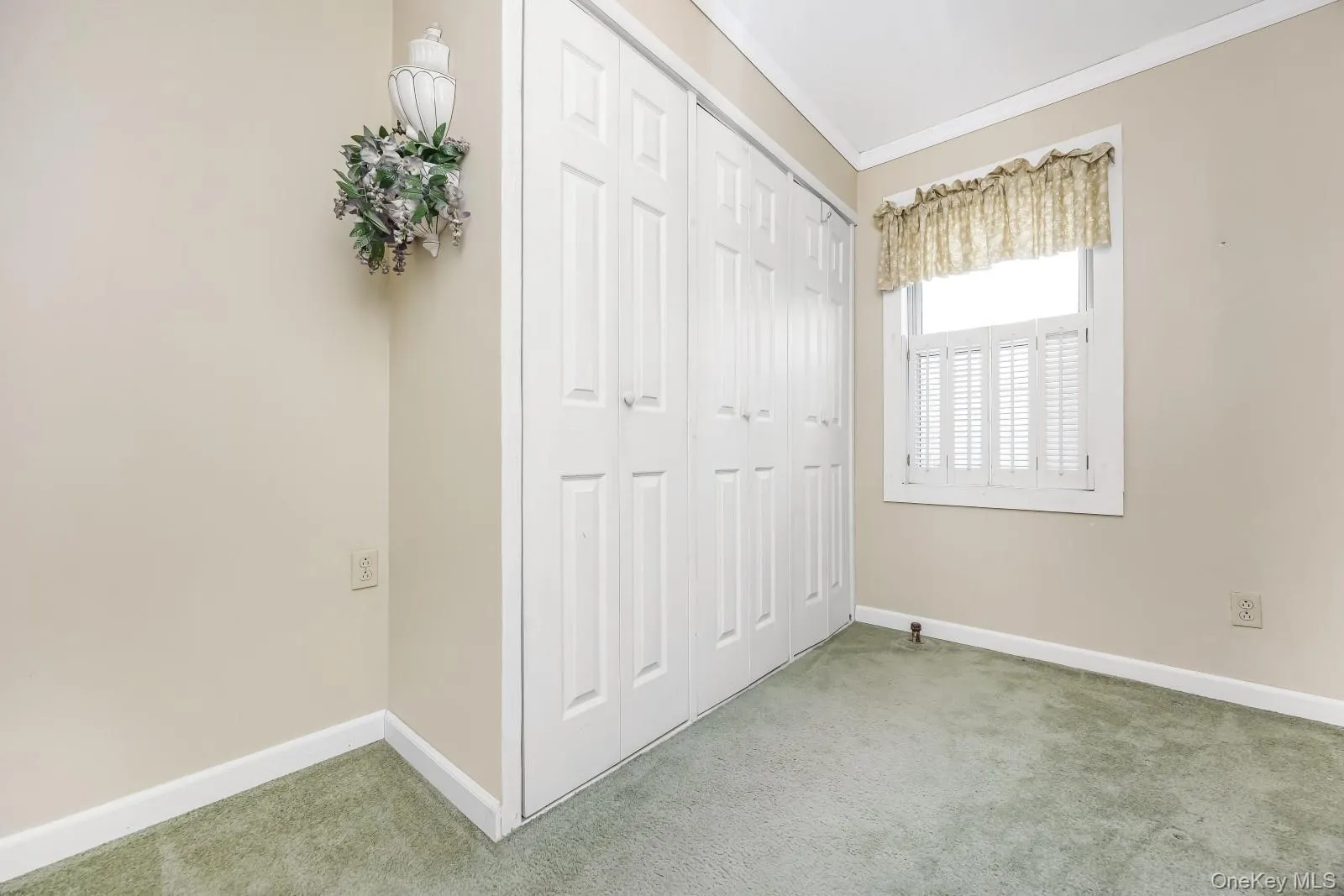 65-30 78th Street, New York, NY, 3 Bedrooms Bedrooms, 9 Rooms Rooms,1 BathroomBathrooms,Residential,For Rent,78th,0,1029303 65-30 78th Street, New York, NY, 3 Bedrooms Bedrooms, 9 Rooms Rooms,1 BathroomBathrooms,Residential,For Rent,78th,0,1029303