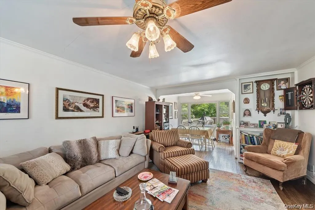 101 Cresthill Road, Yonkers, NY, 3 Bedrooms Bedrooms, 5 Rooms Rooms,2 BathroomsBathrooms,Residential,For Rent,Cresthill,0,1029304 101 Cresthill Road, Yonkers, NY, 3 Bedrooms Bedrooms, 5 Rooms Rooms,2 BathroomsBathrooms,Residential,For Rent,Cresthill,0,1029304