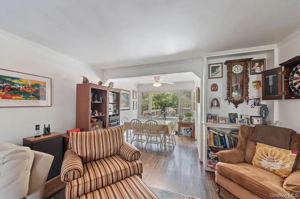 101 Cresthill Road, Yonkers, NY, 3 Bedrooms Bedrooms, 5 Rooms Rooms,2 BathroomsBathrooms,Residential,For Rent,Cresthill,0,1029304 101 Cresthill Road, Yonkers, NY, 3 Bedrooms Bedrooms, 5 Rooms Rooms,2 BathroomsBathrooms,Residential,For Rent,Cresthill,0,1029304
