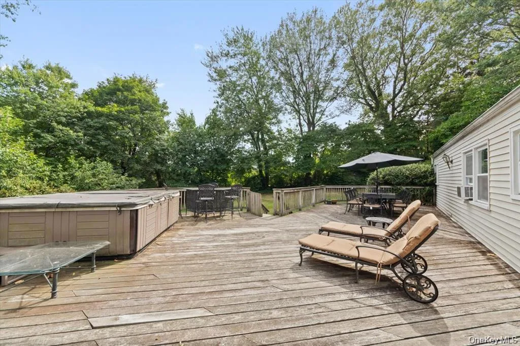 101 Cresthill Road, Yonkers, NY, 3 Bedrooms Bedrooms, 5 Rooms Rooms,2 BathroomsBathrooms,Residential,For Rent,Cresthill,0,1029304 101 Cresthill Road, Yonkers, NY, 3 Bedrooms Bedrooms, 5 Rooms Rooms,2 BathroomsBathrooms,Residential,For Rent,Cresthill,0,1029304
