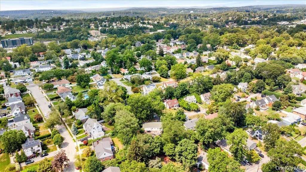 101 Cresthill Road, Yonkers, NY, 3 Bedrooms Bedrooms, 5 Rooms Rooms,2 BathroomsBathrooms,Residential,For Rent,Cresthill,0,1029304 101 Cresthill Road, Yonkers, NY, 3 Bedrooms Bedrooms, 5 Rooms Rooms,2 BathroomsBathrooms,Residential,For Rent,Cresthill,0,1029304
