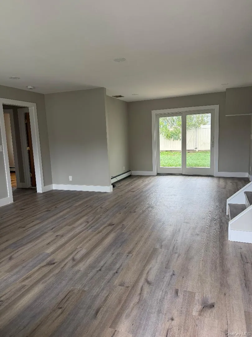 738 Decatur Street, Hempstead, NY, 4 Bedrooms Bedrooms, 8 Rooms Rooms,2 BathroomsBathrooms,Residential,For Rent,Decatur,0,1029305 738 Decatur Street, Hempstead, NY, 4 Bedrooms Bedrooms, 8 Rooms Rooms,2 BathroomsBathrooms,Residential,For Rent,Decatur,0,1029305