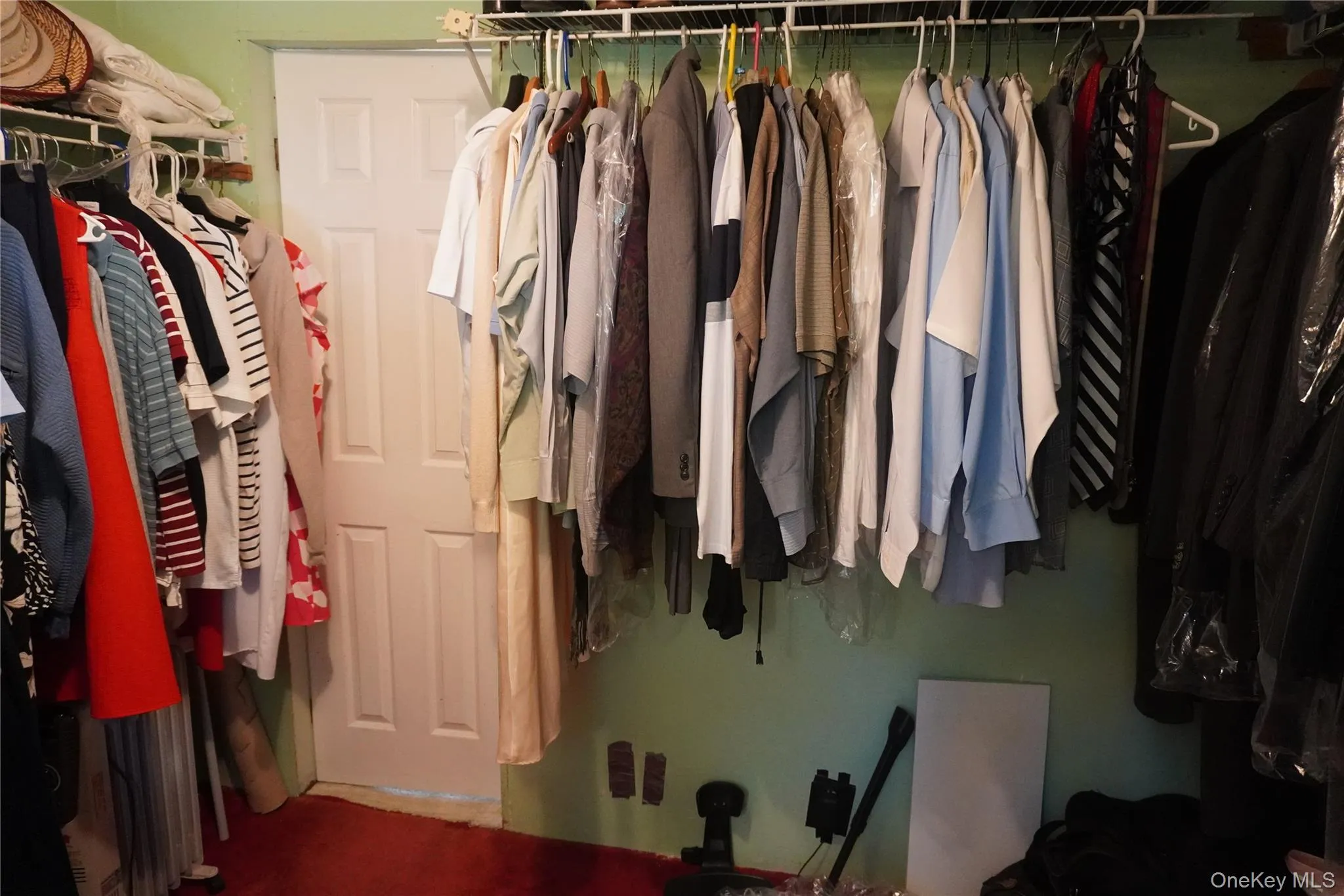 738 Decatur Street, Hempstead, NY, 4 Bedrooms Bedrooms, 8 Rooms Rooms,2 BathroomsBathrooms,Residential,For Rent,Decatur,0,1029305 738 Decatur Street, Hempstead, NY, 4 Bedrooms Bedrooms, 8 Rooms Rooms,2 BathroomsBathrooms,Residential,For Rent,Decatur,0,1029305
