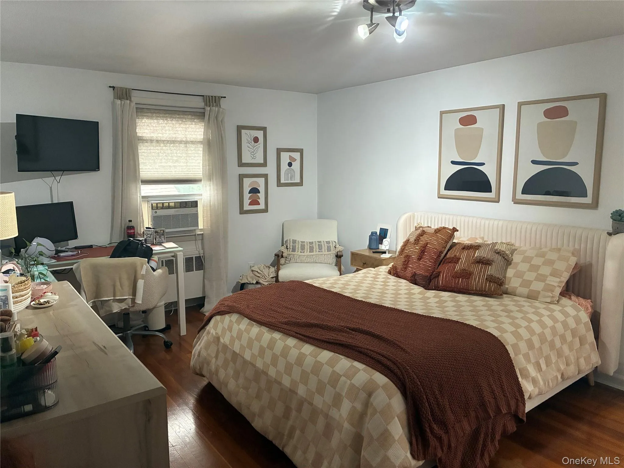375 Fulton Street, Long Beach, NY, 2 Bedrooms Bedrooms, 4 Rooms Rooms,1 BathroomBathrooms,Residential Lease,For Rent,Fulton,0,1029308 375 Fulton Street, Long Beach, NY, 2 Bedrooms Bedrooms, 4 Rooms Rooms,1 BathroomBathrooms,Residential Lease,For Rent,Fulton,0,1029308