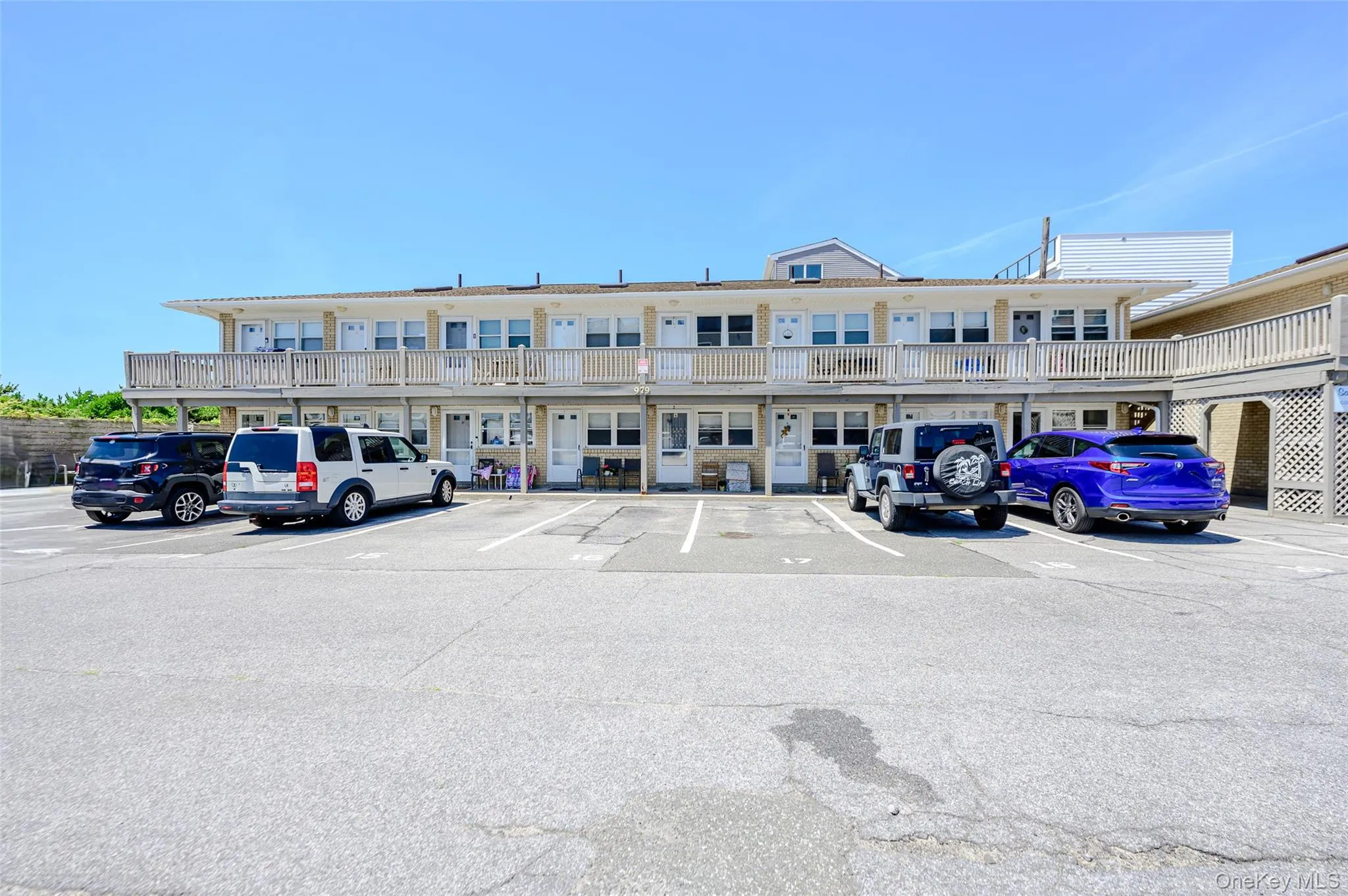 979 Oceanfront, Long Beach, NY, 1 Bedroom Bedrooms, 2 Rooms Rooms,1 BathroomBathrooms,Residential,For Rent,Oceanfront,0,1029309 979 Oceanfront, Long Beach, NY, 1 Bedroom Bedrooms, 2 Rooms Rooms,1 BathroomBathrooms,Residential,For Rent,Oceanfront,0,1029309