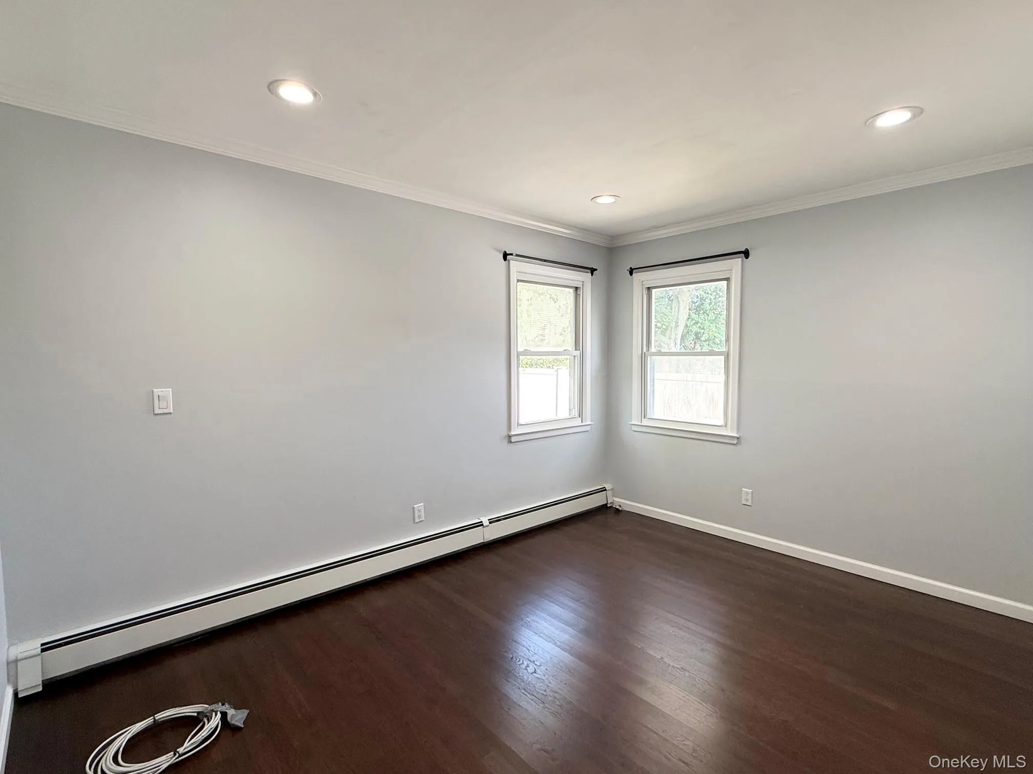 15 Walnut Street, Oyster Bay, NY, 3 Bedrooms Bedrooms, 6 Rooms Rooms,1 BathroomBathrooms,Residential Lease,For Rent,Walnut,0,1029311 15 Walnut Street, Oyster Bay, NY, 3 Bedrooms Bedrooms, 6 Rooms Rooms,1 BathroomBathrooms,Residential Lease,For Rent,Walnut,0,1029311