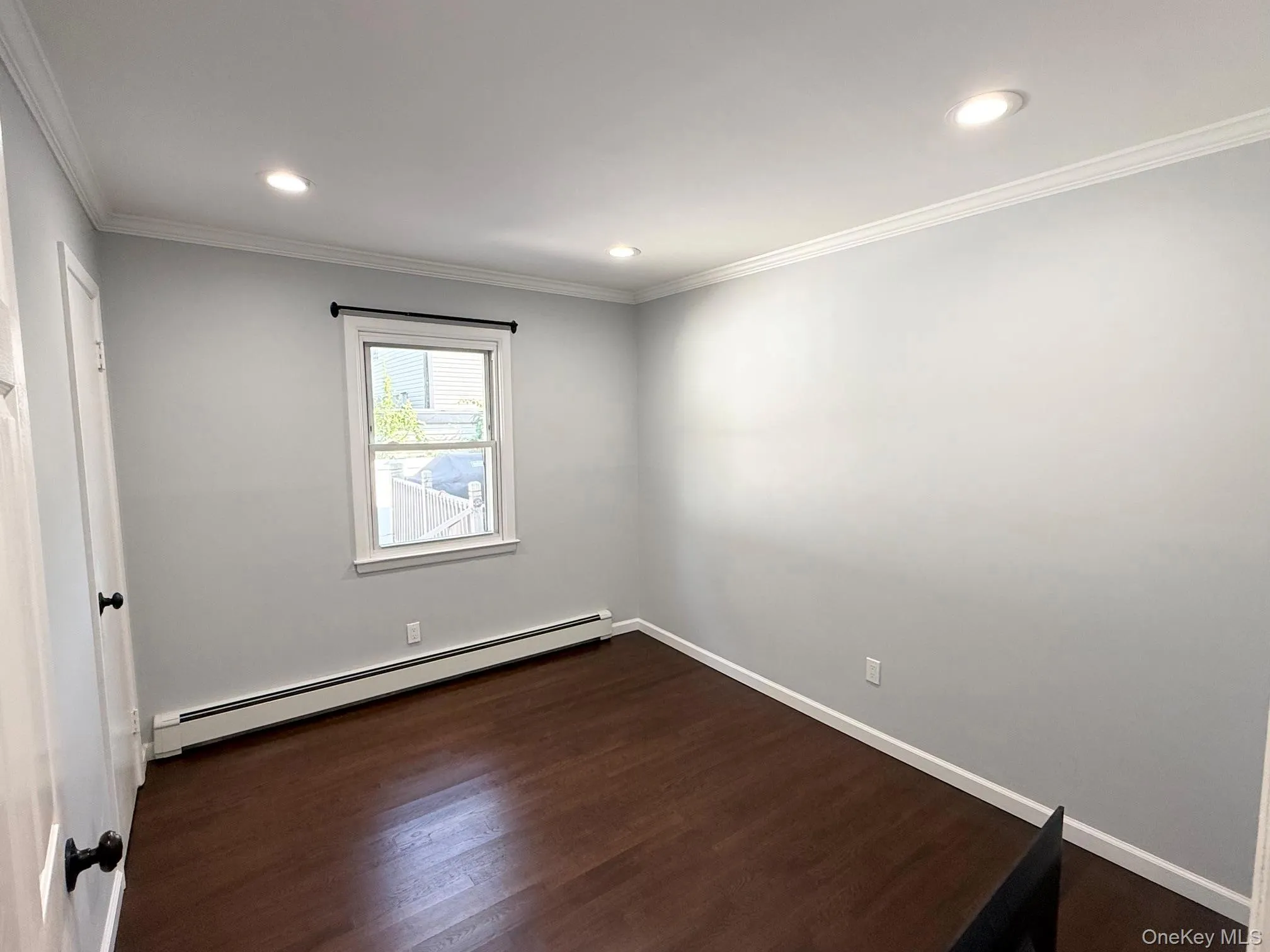 15 Walnut Street, Oyster Bay, NY, 3 Bedrooms Bedrooms, 6 Rooms Rooms,1 BathroomBathrooms,Residential Lease,For Rent,Walnut,0,1029311 15 Walnut Street, Oyster Bay, NY, 3 Bedrooms Bedrooms, 6 Rooms Rooms,1 BathroomBathrooms,Residential Lease,For Rent,Walnut,0,1029311