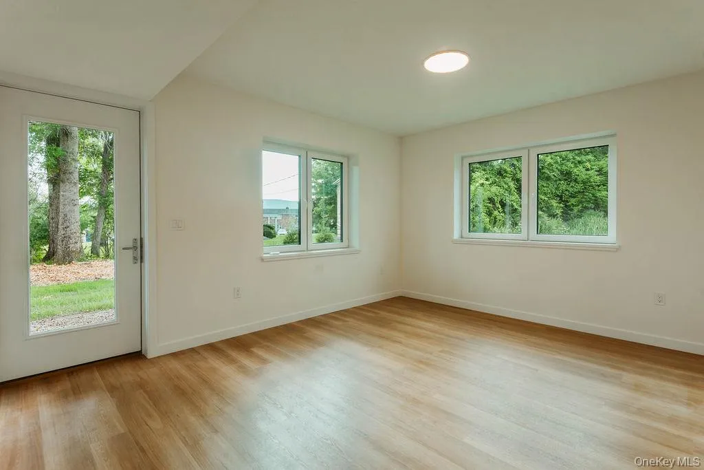 10 A Cooper Street, New Paltz, NY, 3 Bedrooms Bedrooms, 6 Rooms Rooms,2 BathroomsBathrooms,Residential,For Rent,Cooper,0,1029315 10 A Cooper Street, New Paltz, NY, 3 Bedrooms Bedrooms, 6 Rooms Rooms,2 BathroomsBathrooms,Residential,For Rent,Cooper,0,1029315