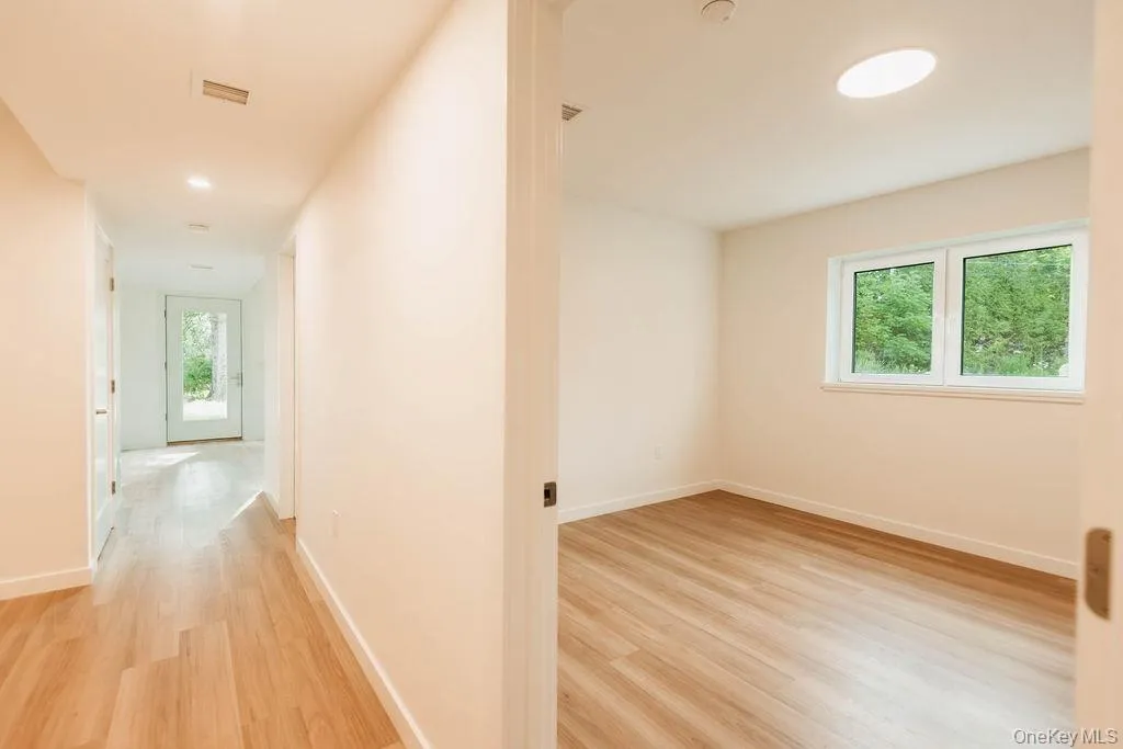 10 A Cooper Street, New Paltz, NY, 3 Bedrooms Bedrooms, 6 Rooms Rooms,2 BathroomsBathrooms,Residential,For Rent,Cooper,0,1029315 10 A Cooper Street, New Paltz, NY, 3 Bedrooms Bedrooms, 6 Rooms Rooms,2 BathroomsBathrooms,Residential,For Rent,Cooper,0,1029315