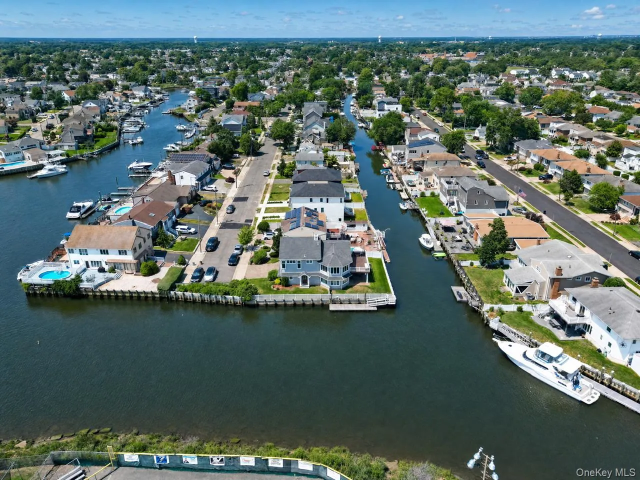 3467 Ocean Avenue, Hempstead, NY, 4 Bedrooms Bedrooms, 6 Rooms Rooms,3 BathroomsBathrooms,Residential,For Rent,Ocean,0,1029321 3467 Ocean Avenue, Hempstead, NY, 4 Bedrooms Bedrooms, 6 Rooms Rooms,3 BathroomsBathrooms,Residential,For Rent,Ocean,0,1029321