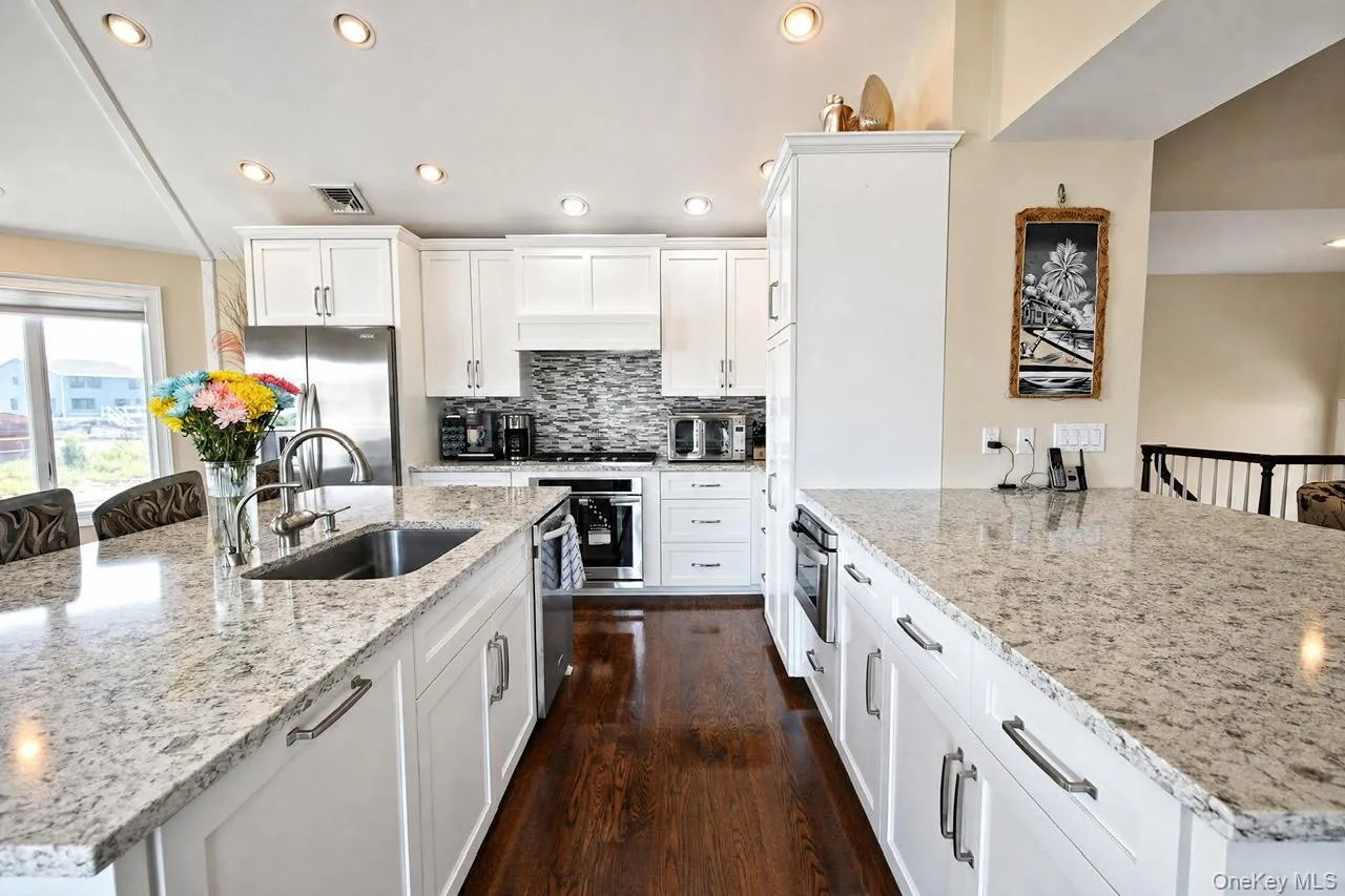 3467 Ocean Avenue, Hempstead, NY, 4 Bedrooms Bedrooms, 6 Rooms Rooms,3 BathroomsBathrooms,Residential,For Rent,Ocean,0,1029321 3467 Ocean Avenue, Hempstead, NY, 4 Bedrooms Bedrooms, 6 Rooms Rooms,3 BathroomsBathrooms,Residential,For Rent,Ocean,0,1029321