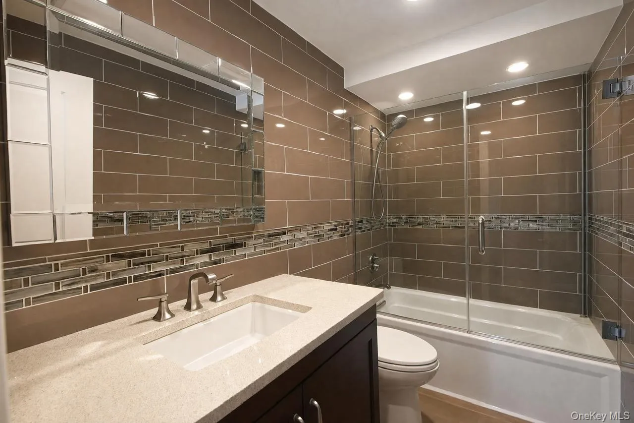 3467 Ocean Avenue, Hempstead, NY, 4 Bedrooms Bedrooms, 6 Rooms Rooms,3 BathroomsBathrooms,Residential,For Rent,Ocean,0,1029321 3467 Ocean Avenue, Hempstead, NY, 4 Bedrooms Bedrooms, 6 Rooms Rooms,3 BathroomsBathrooms,Residential,For Rent,Ocean,0,1029321