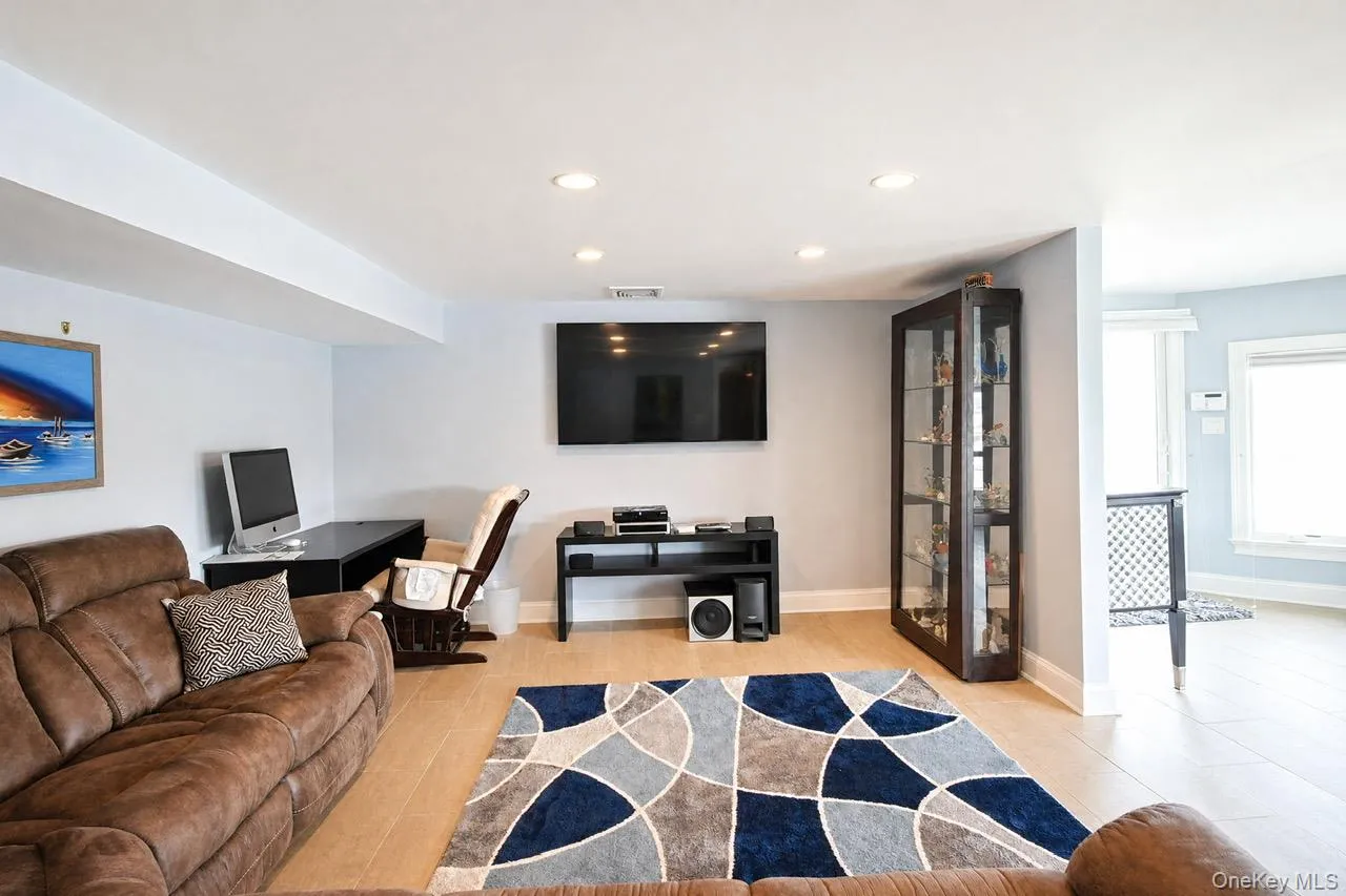 3467 Ocean Avenue, Hempstead, NY, 4 Bedrooms Bedrooms, 6 Rooms Rooms,3 BathroomsBathrooms,Residential,For Rent,Ocean,0,1029321 3467 Ocean Avenue, Hempstead, NY, 4 Bedrooms Bedrooms, 6 Rooms Rooms,3 BathroomsBathrooms,Residential,For Rent,Ocean,0,1029321