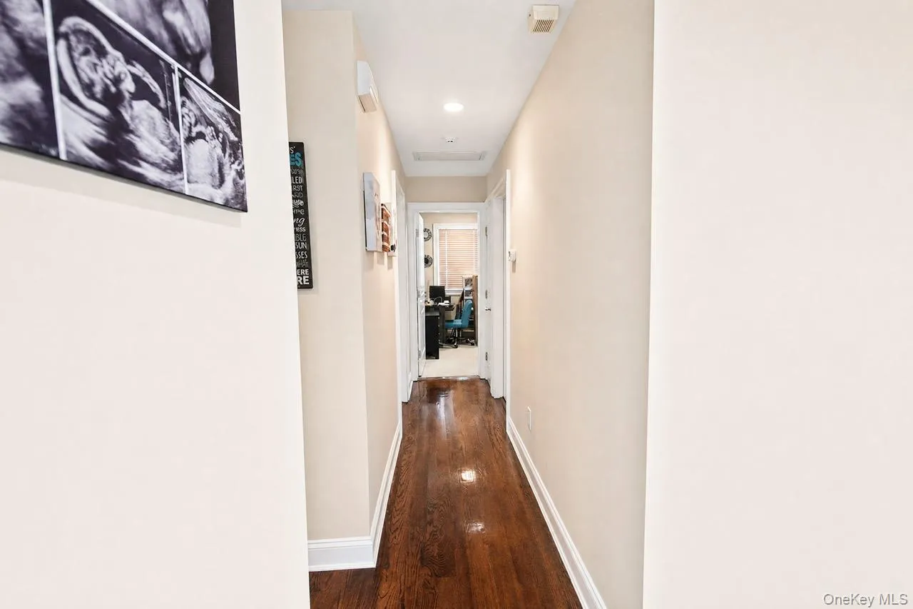 3467 Ocean Avenue, Hempstead, NY, 4 Bedrooms Bedrooms, 6 Rooms Rooms,3 BathroomsBathrooms,Residential,For Rent,Ocean,0,1029321 3467 Ocean Avenue, Hempstead, NY, 4 Bedrooms Bedrooms, 6 Rooms Rooms,3 BathroomsBathrooms,Residential,For Rent,Ocean,0,1029321